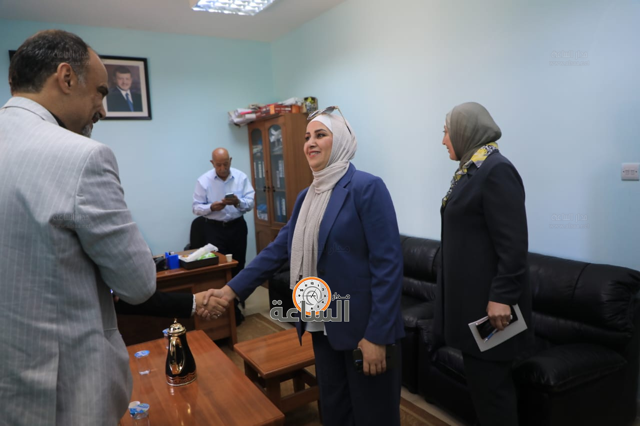 Madar Al-Saa Images 0.931520695857213