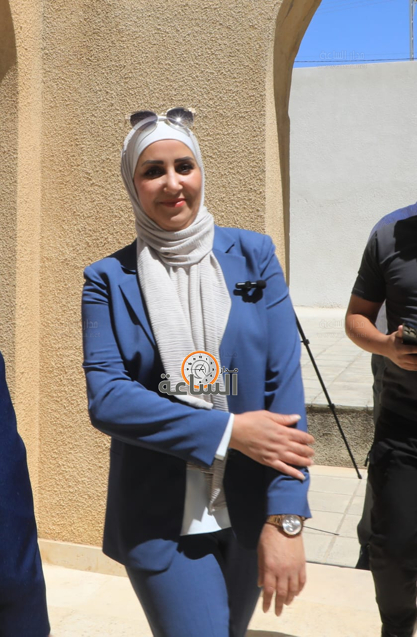 Madar Al-Saa Images 0.8155201690869726