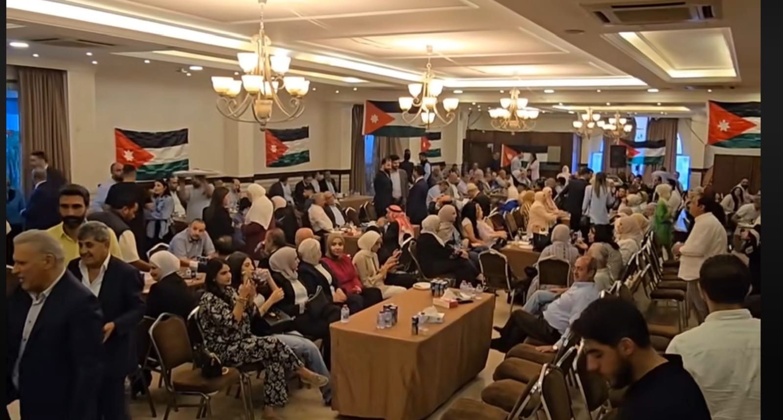 Madar Al-Saa Images 0.7181499056395783