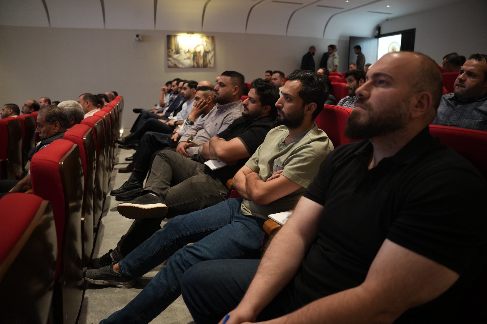 Madar Al-Saa Images 0.031950532326046055