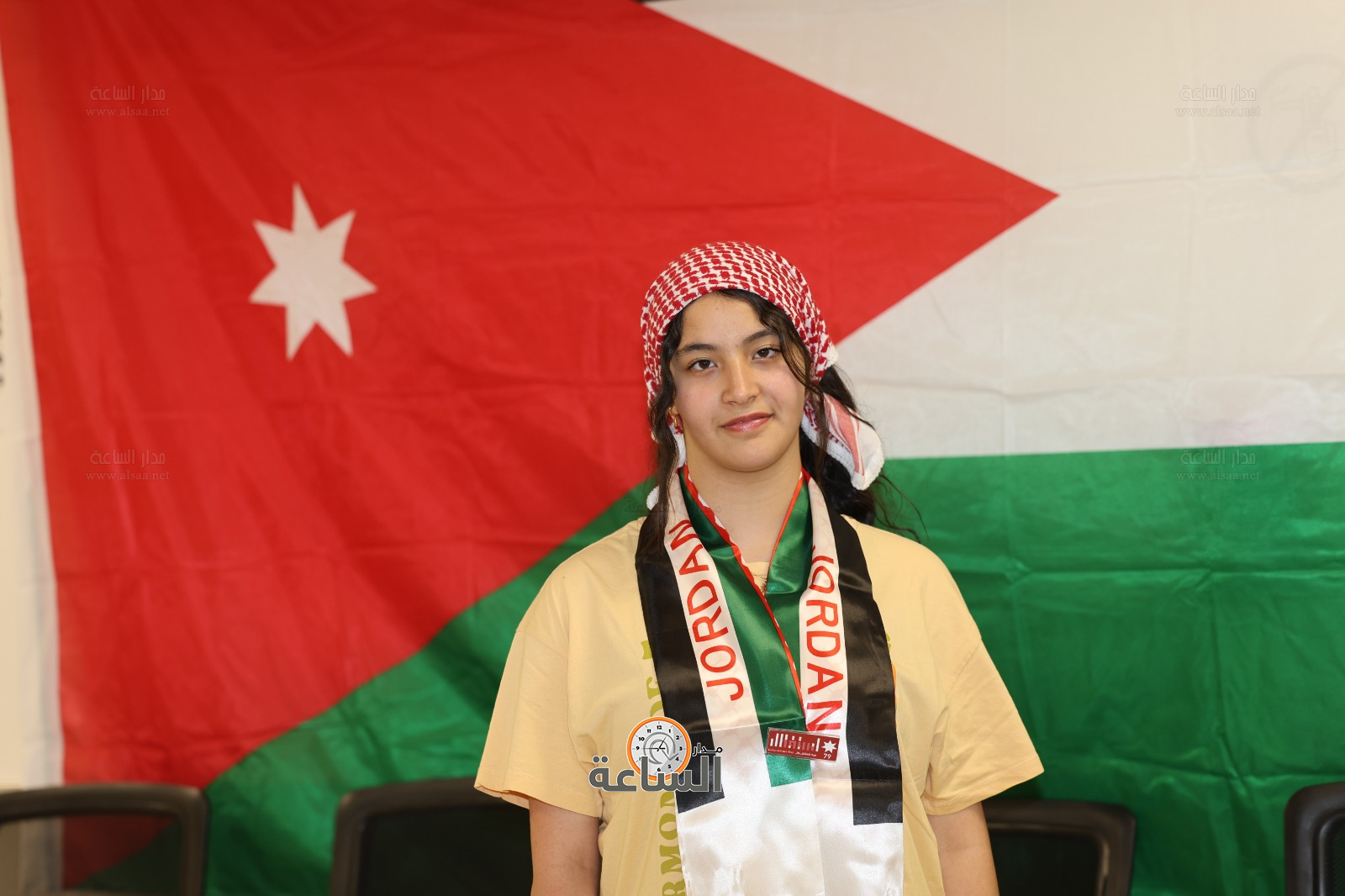 Madar Al-Saa Images 0.4317010566478212