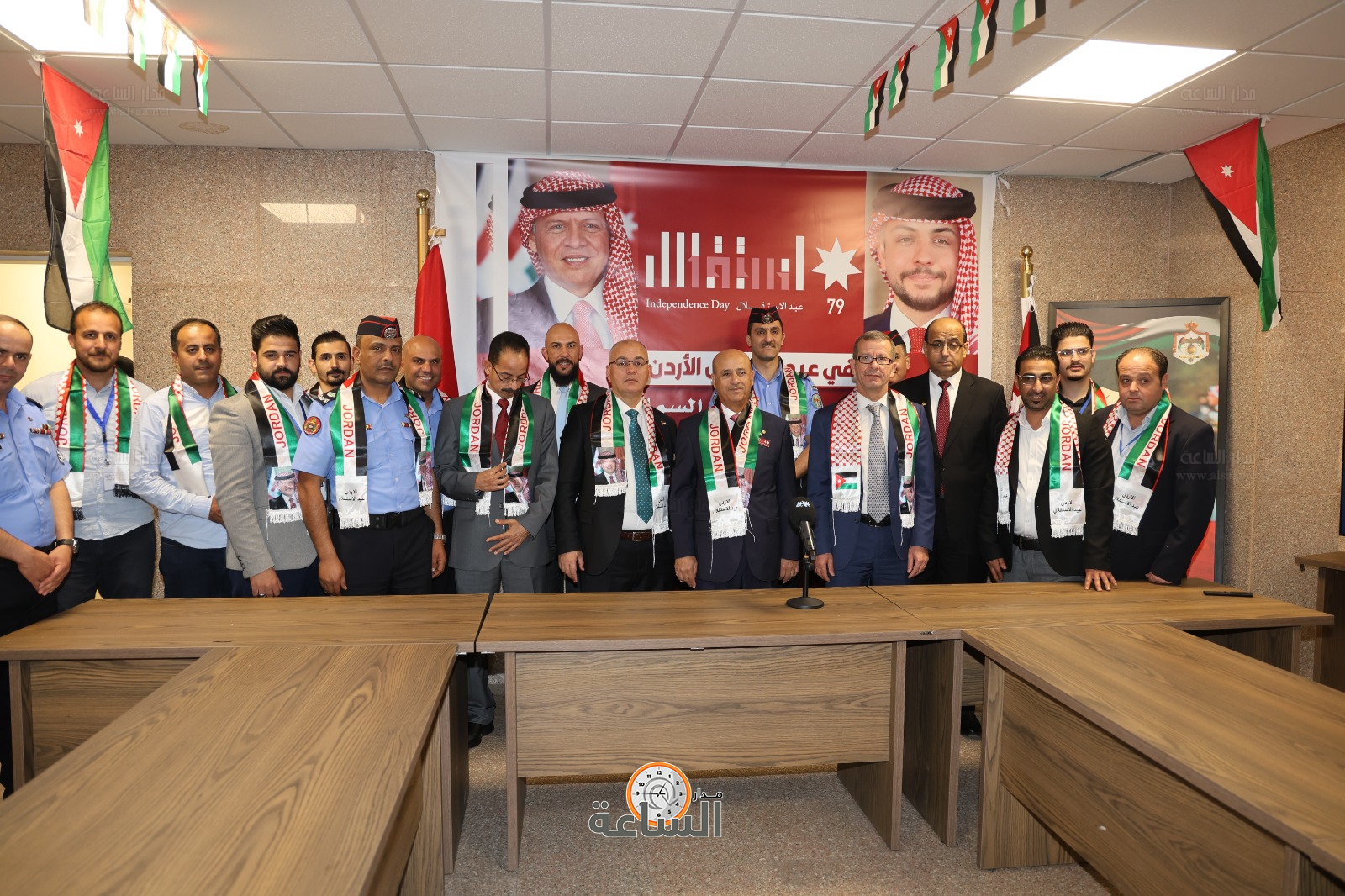 Madar Al-Saa Images 0.31649618817529224