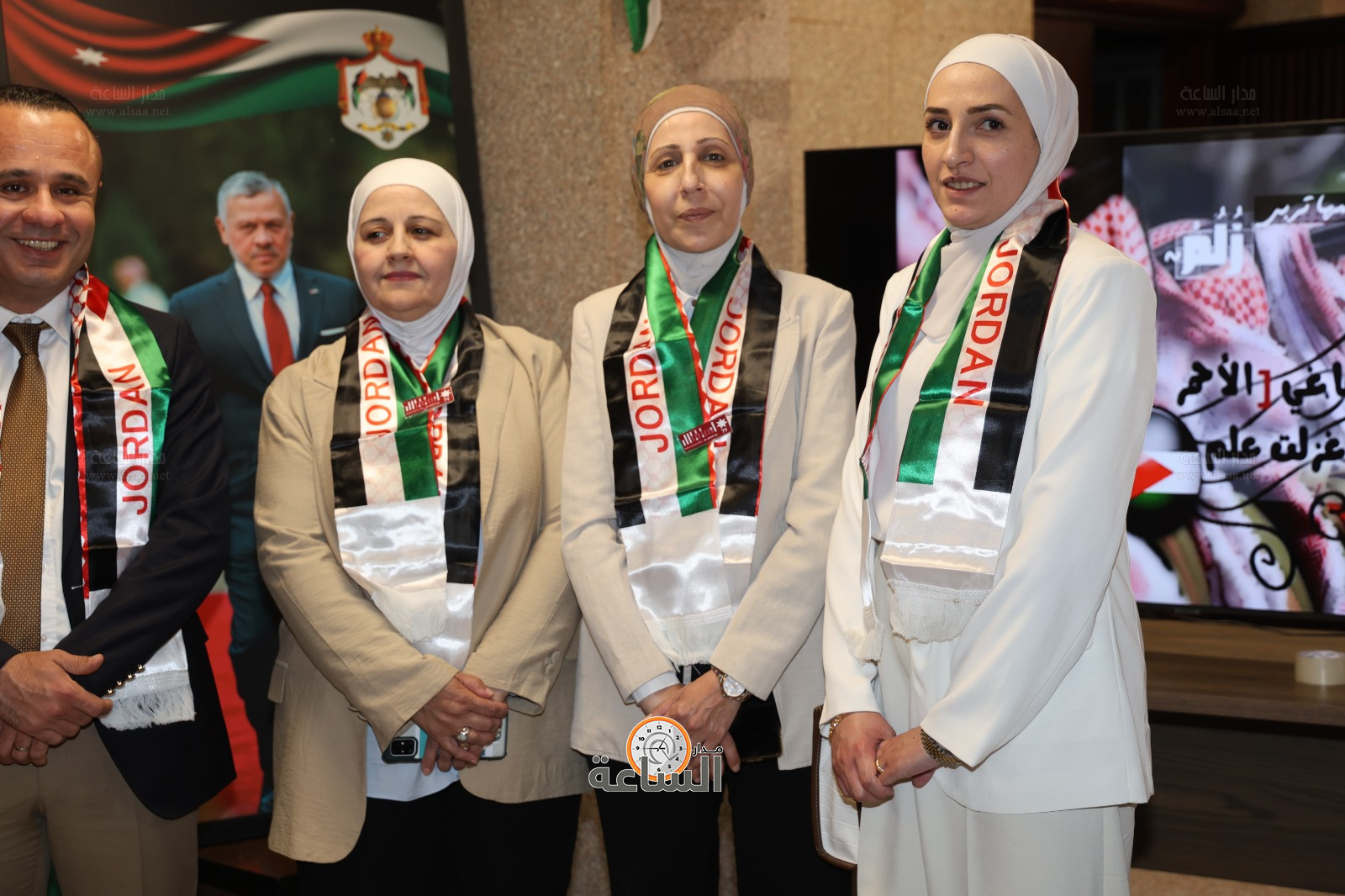 Madar Al-Saa Images 0.4154701148975022