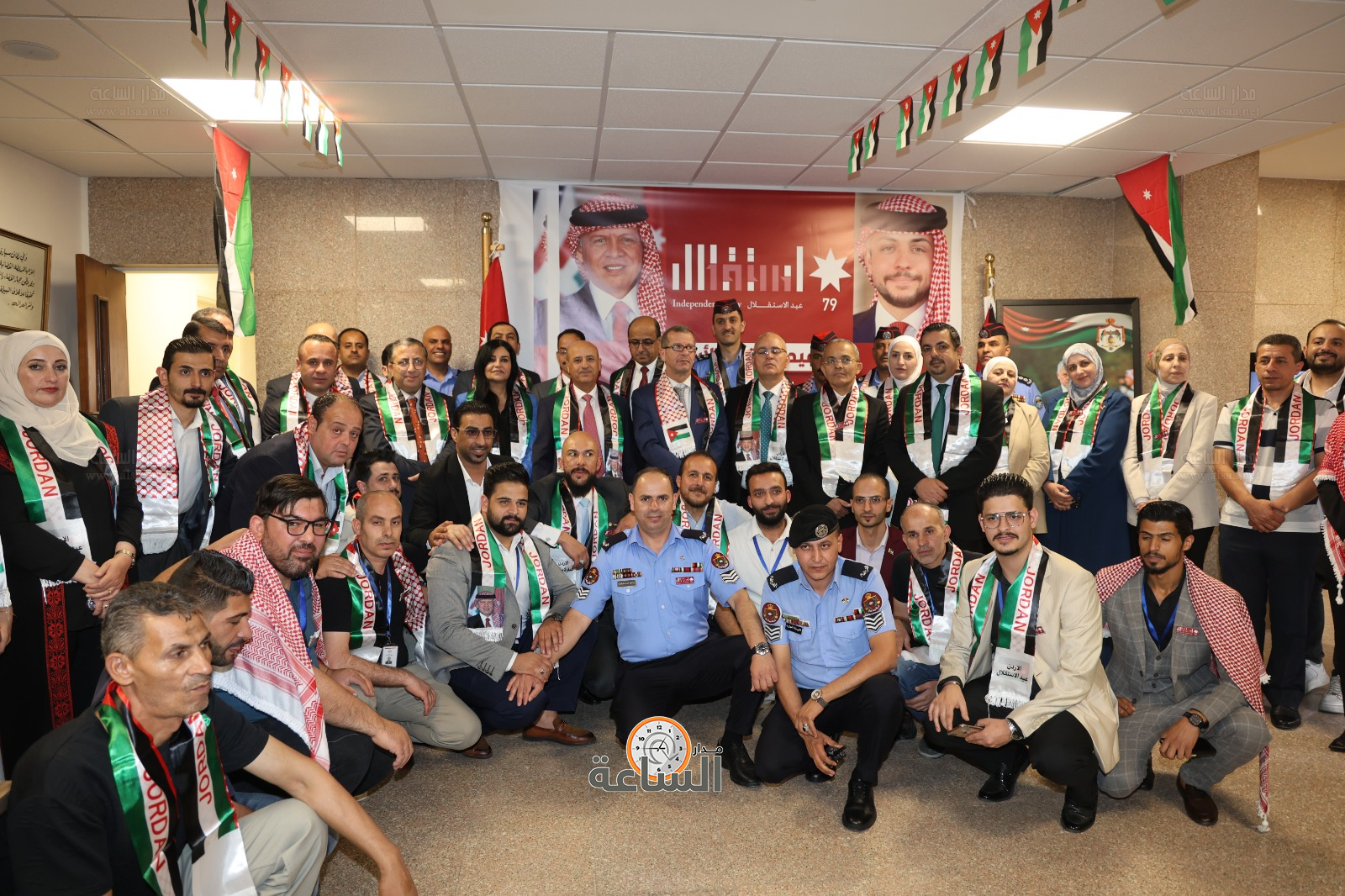 Madar Al-Saa Images 0.47930597498694005