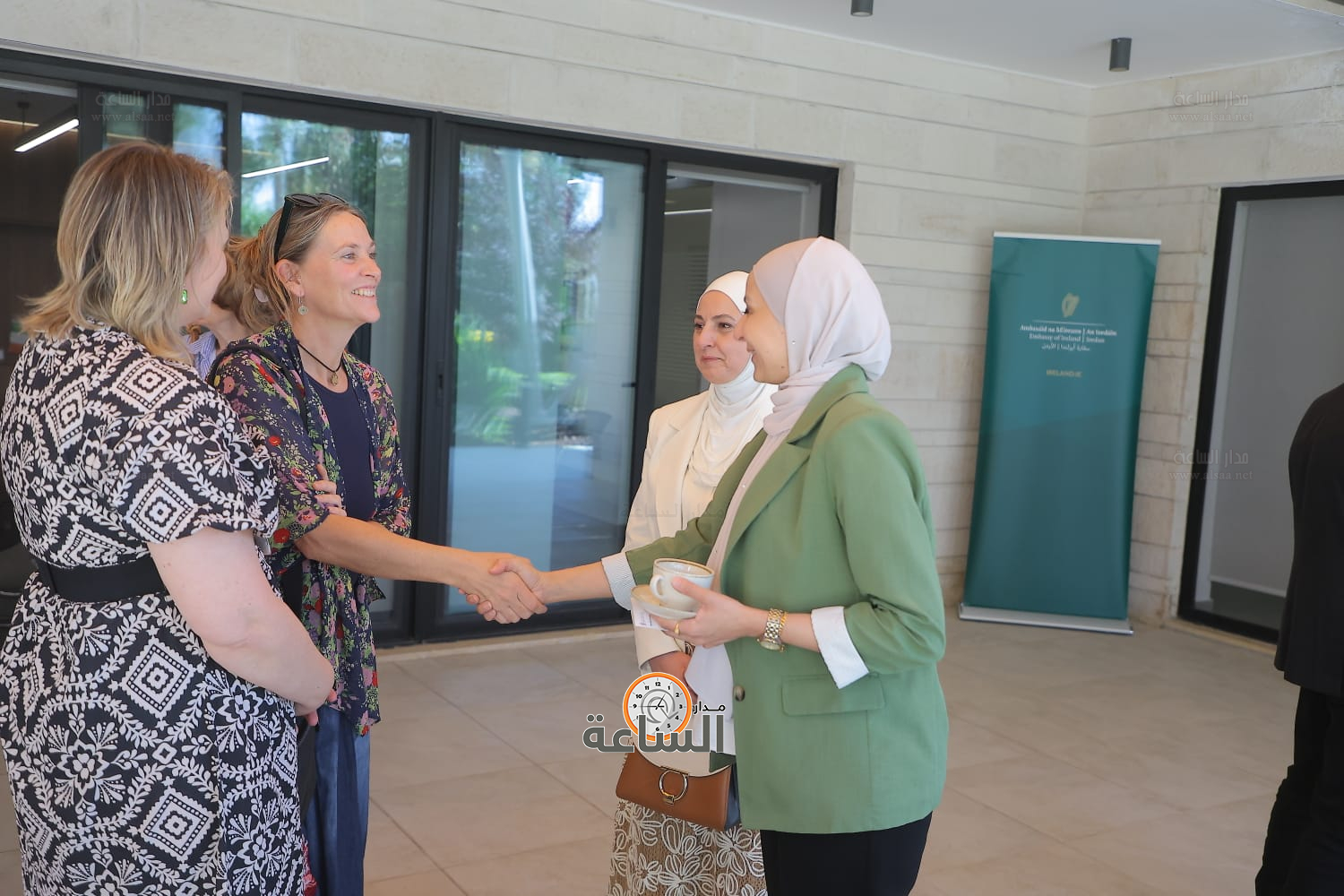 Madar Al-Saa Images 0.15803795702154622