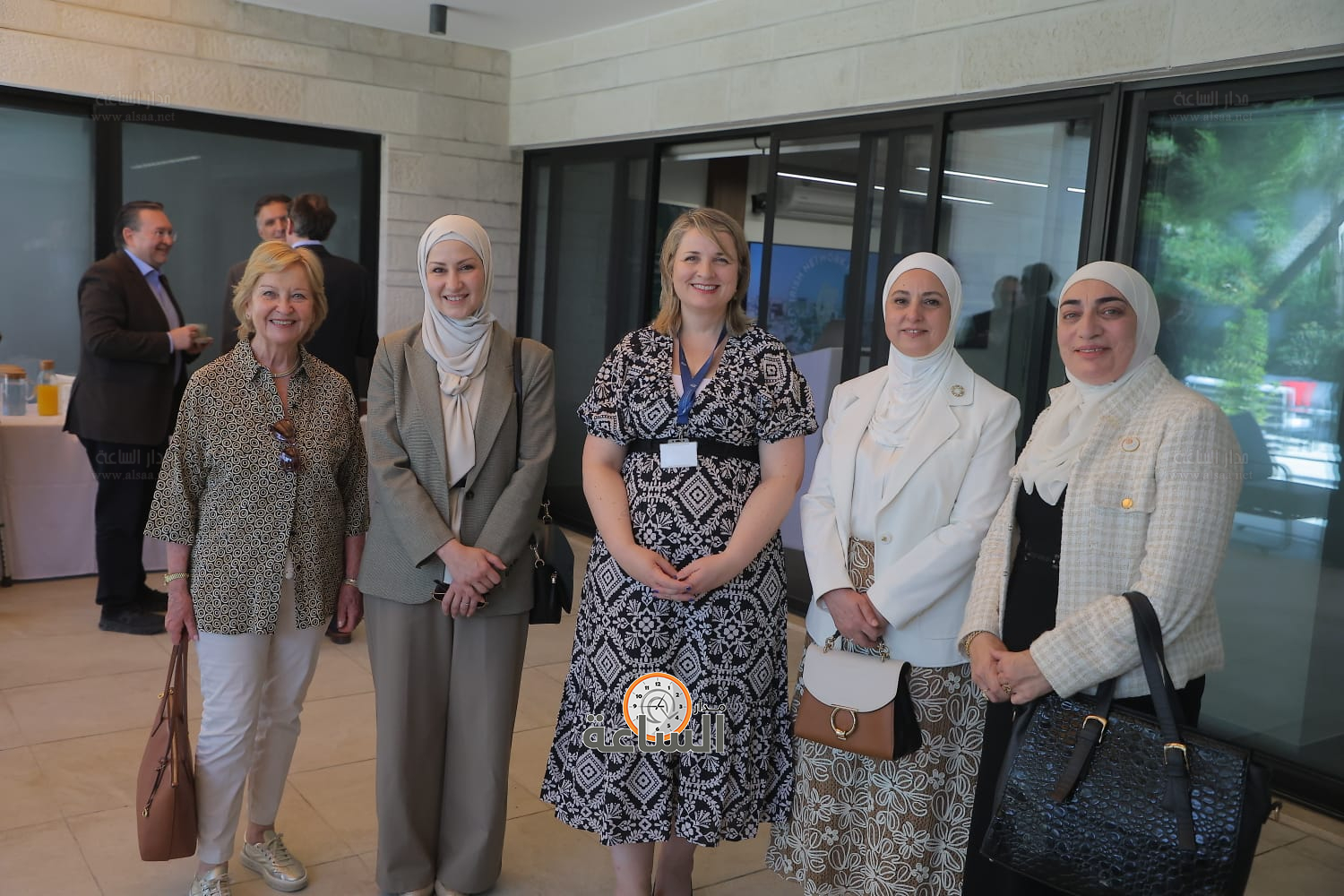 Madar Al-Saa Images 0.4044377173164925