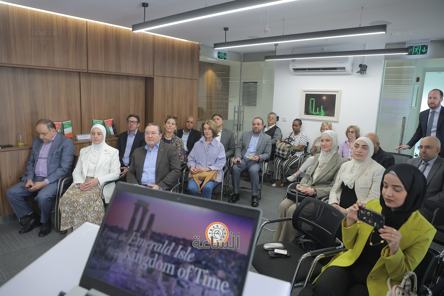 Madar Al-Saa Images 0.8053677986414799