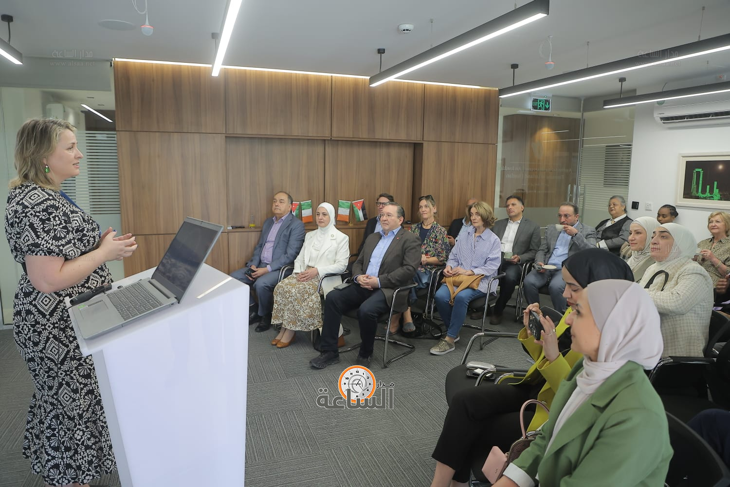 Madar Al-Saa Images 0.6958284072599972