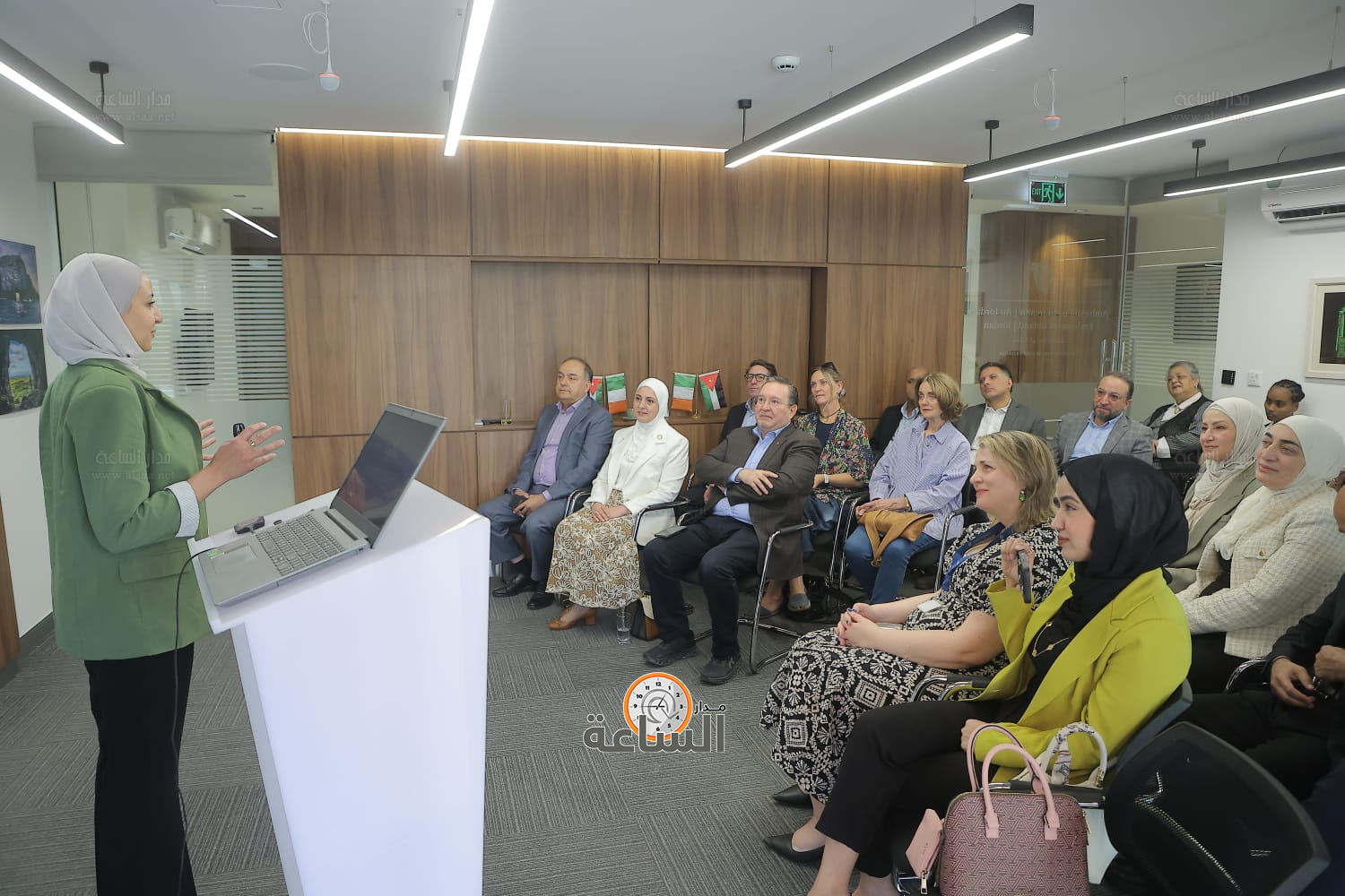 Madar Al-Saa Images 0.36411833932253157