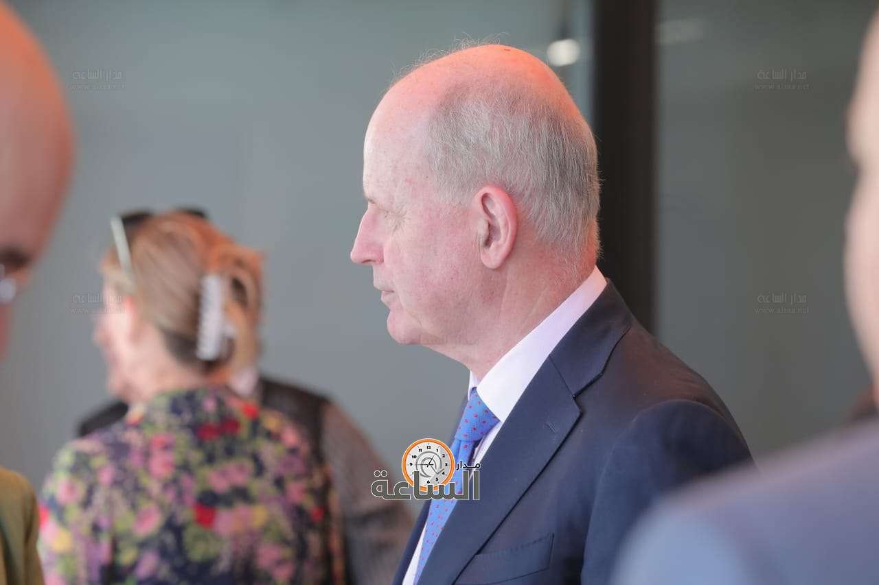 Madar Al-Saa Images 0.8857917791389462