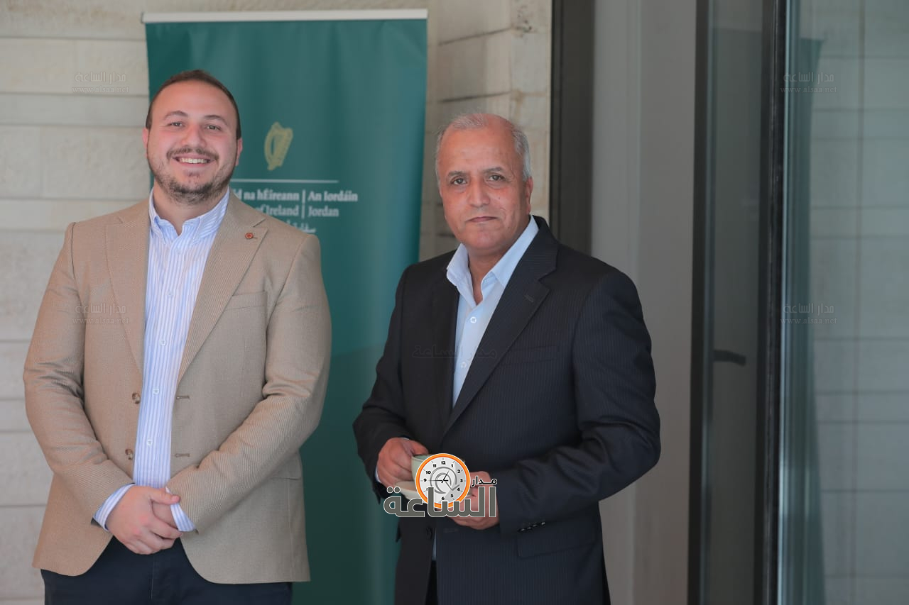 Madar Al-Saa Images 0.7288622094046338