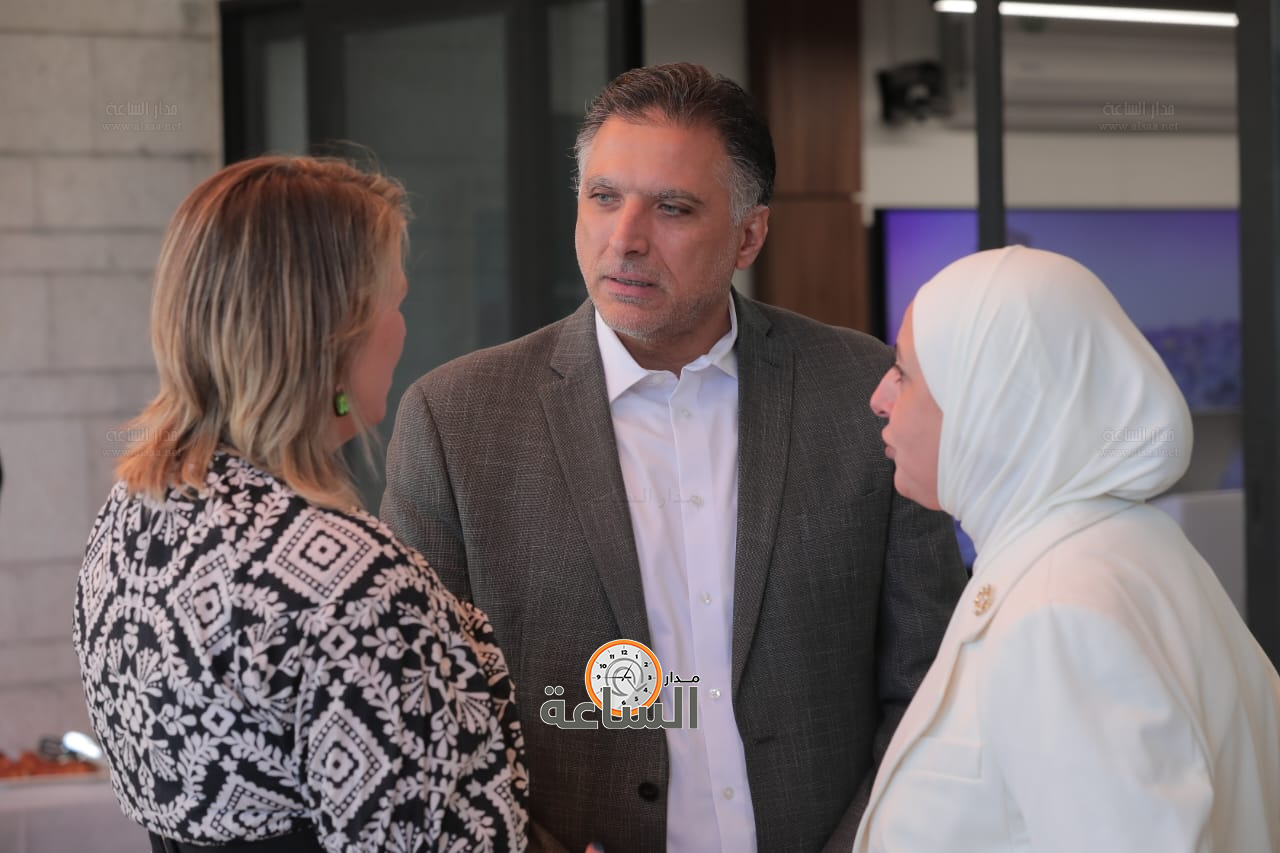 Madar Al-Saa Images 0.19856971531984502