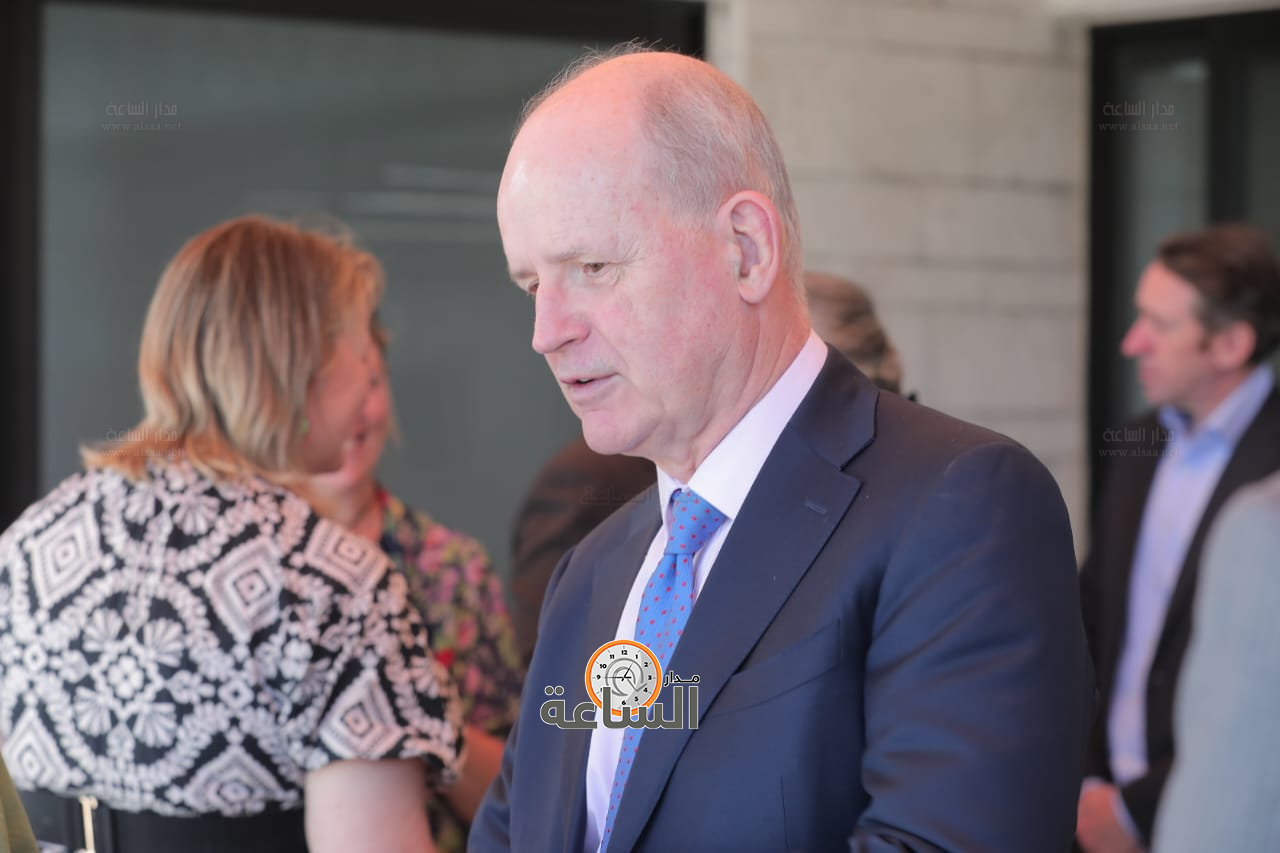 Madar Al-Saa Images 0.03218451049461146