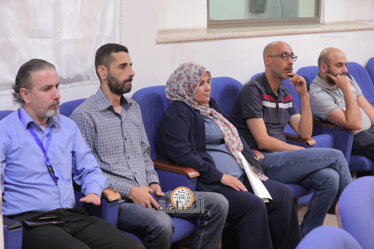 Madar Al-Saa Images 0.22128785007183138