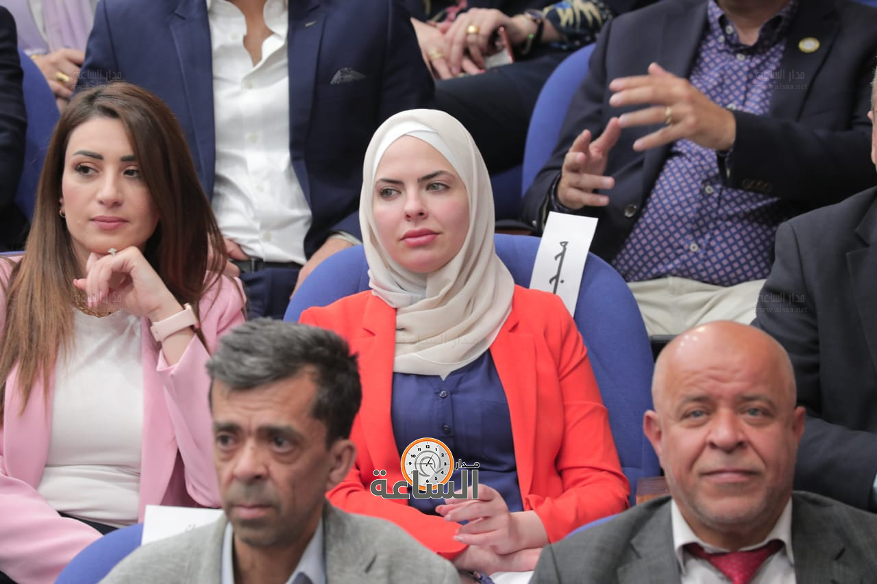 Madar Al-Saa Images 0.26928271801334236