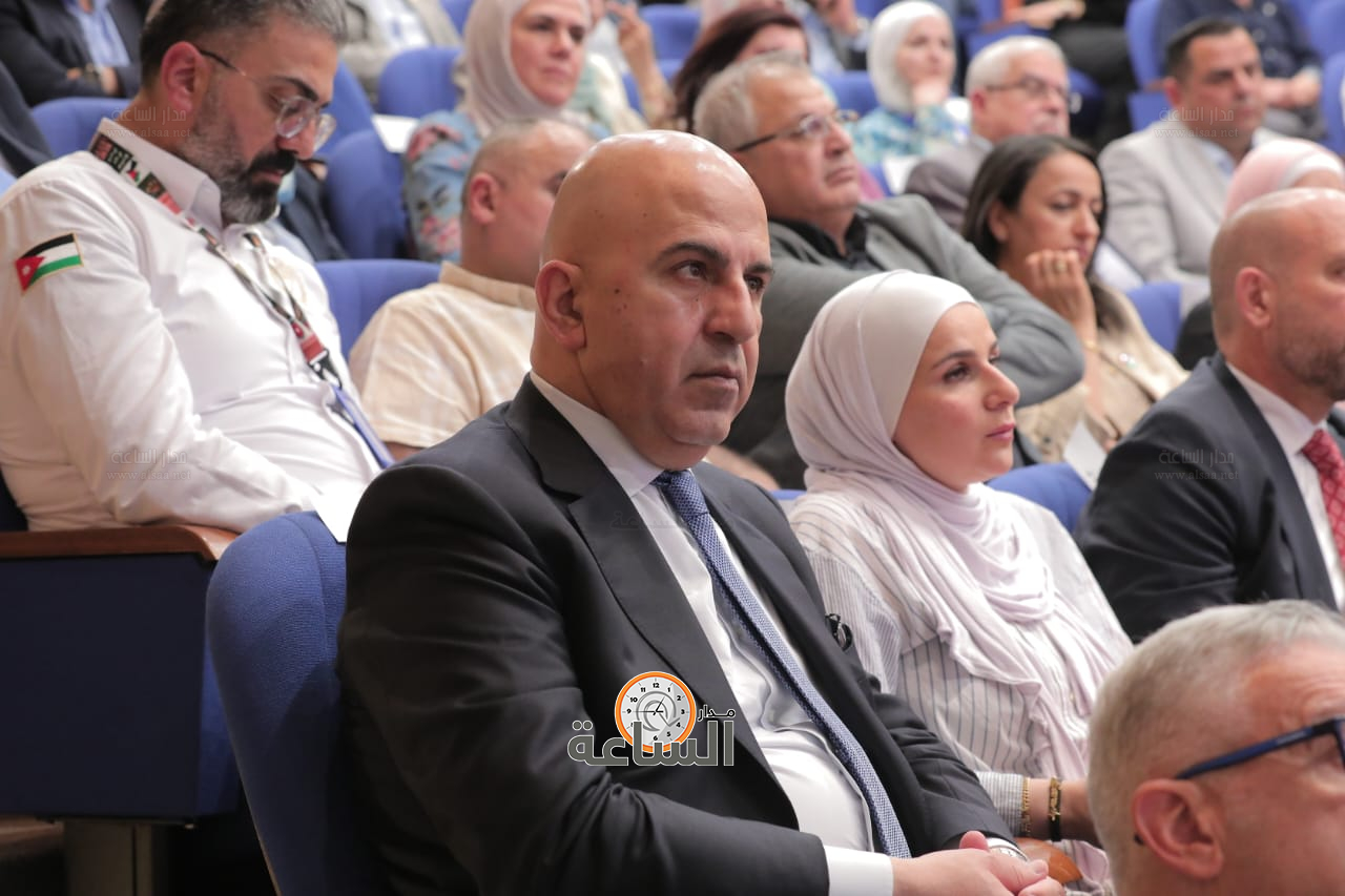 Madar Al-Saa Images 0.2563619524198446