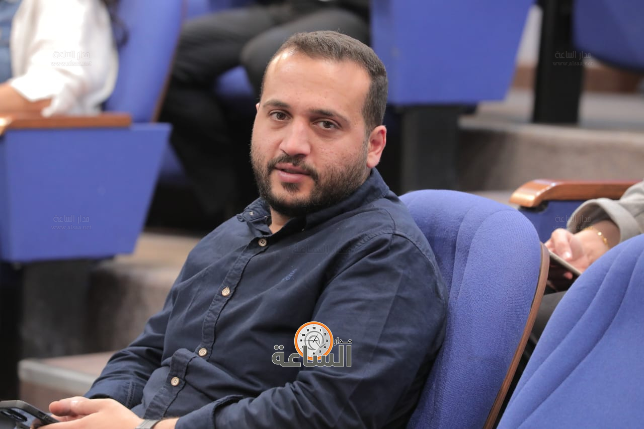 Madar Al-Saa Images 0.8609396659237281