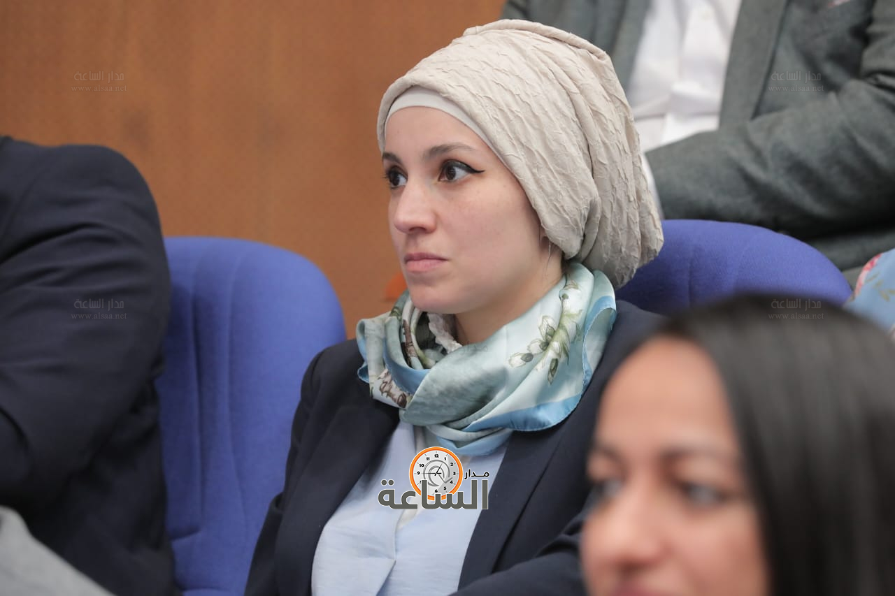 Madar Al-Saa Images 0.8902617063781887