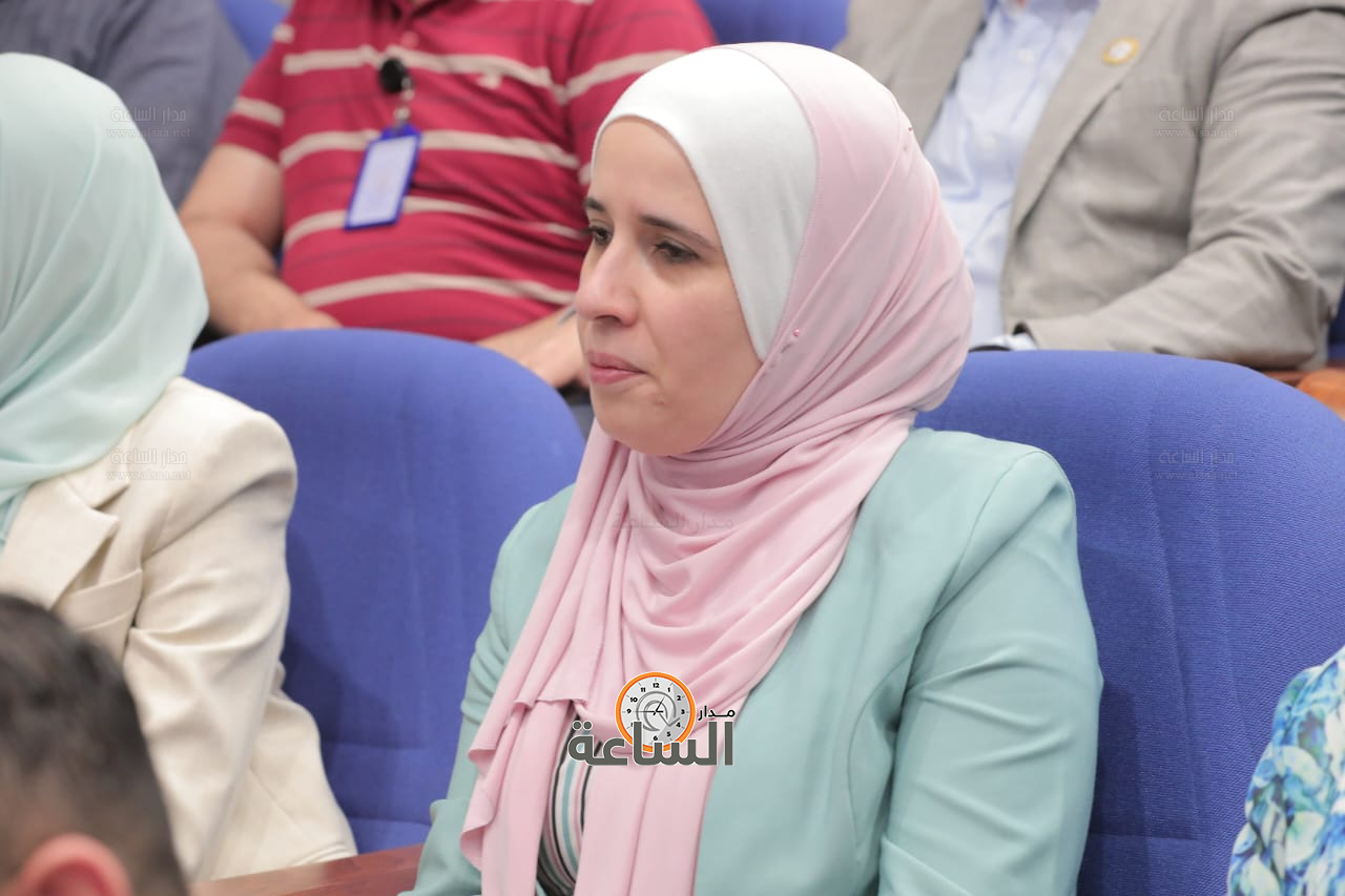 Madar Al-Saa Images 0.6514832365154167