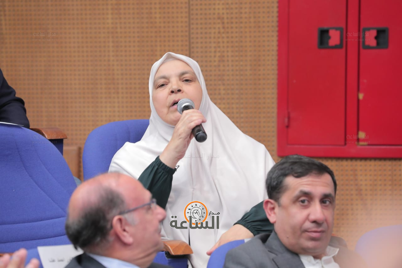 Madar Al-Saa Images 0.3739773056444434