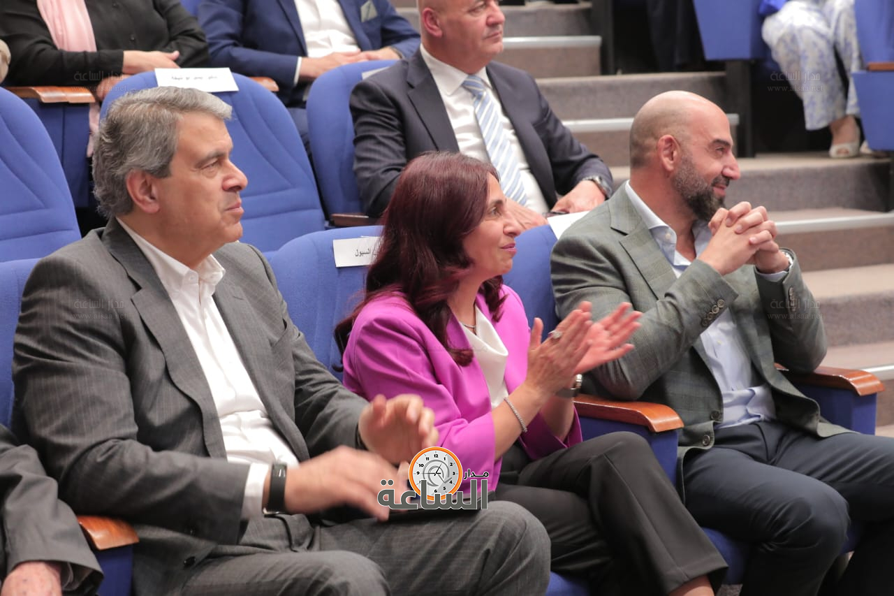 Madar Al-Saa Images 0.2319695469358828