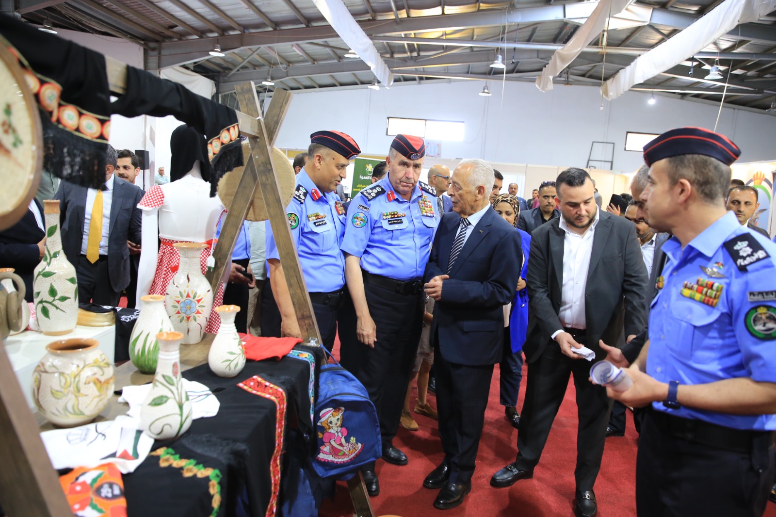 Madar Al-Saa Images 0.8954904278443171