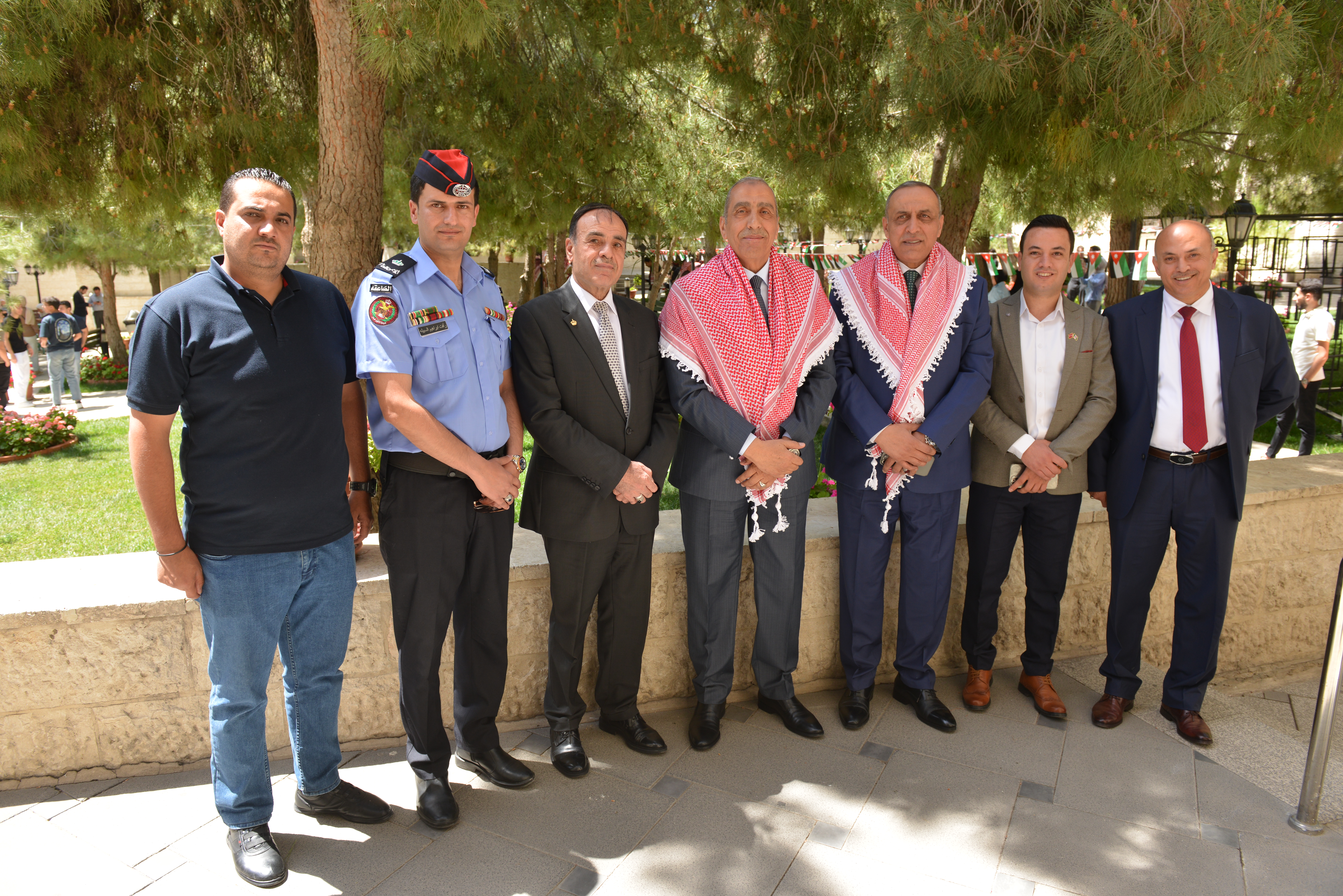 Madar Al-Saa Images 0.6385945101345382