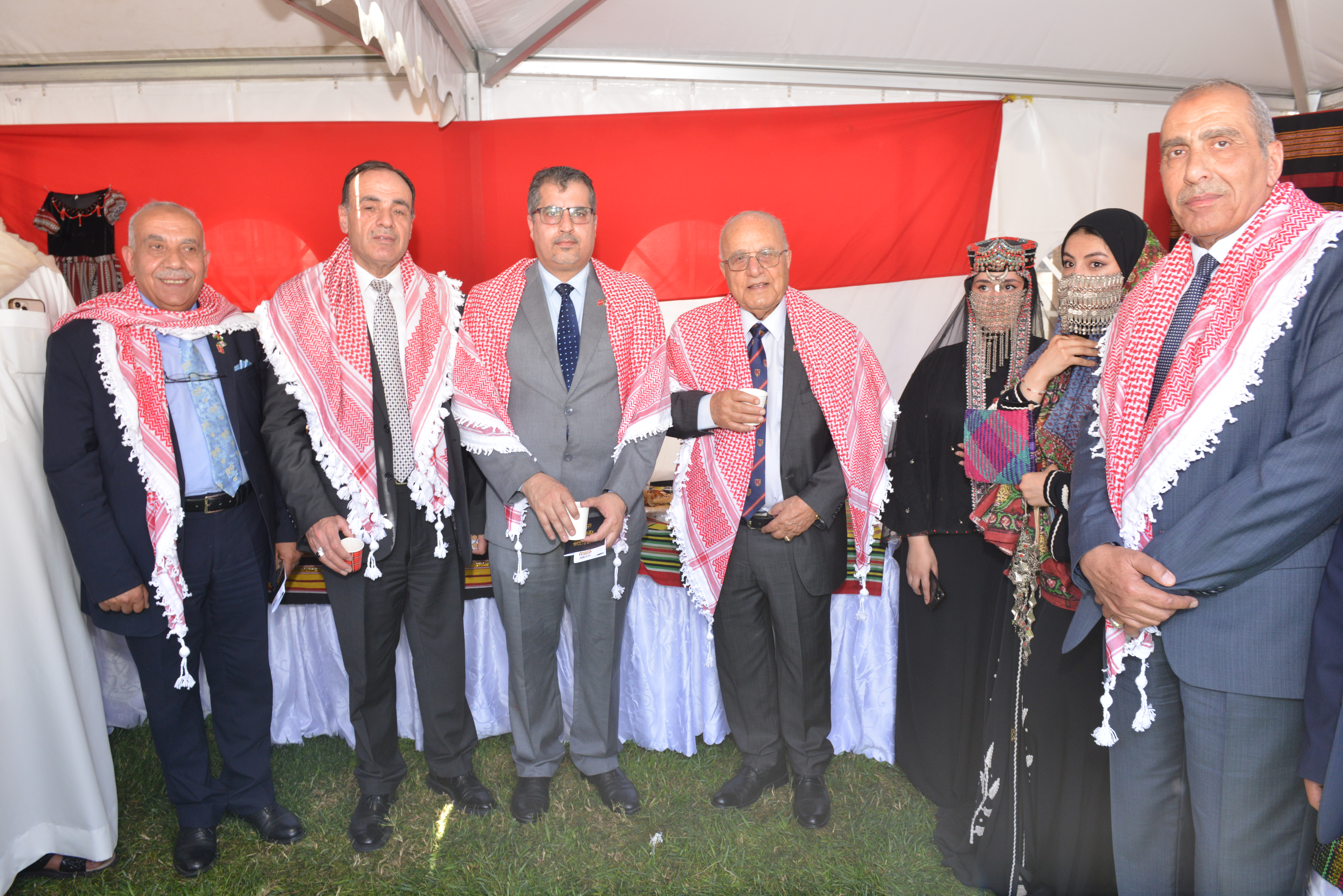 Madar Al-Saa Images 0.027721444780506976