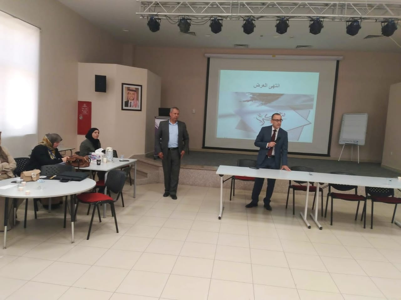 Madar Al-Saa Images 0.7584725364888798