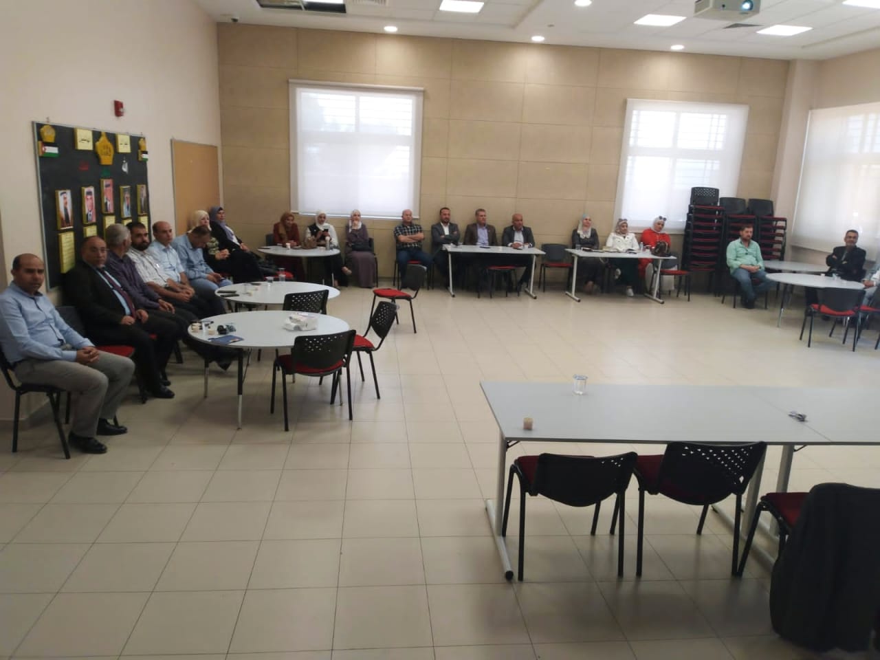 Madar Al-Saa Images 0.3491537158055855