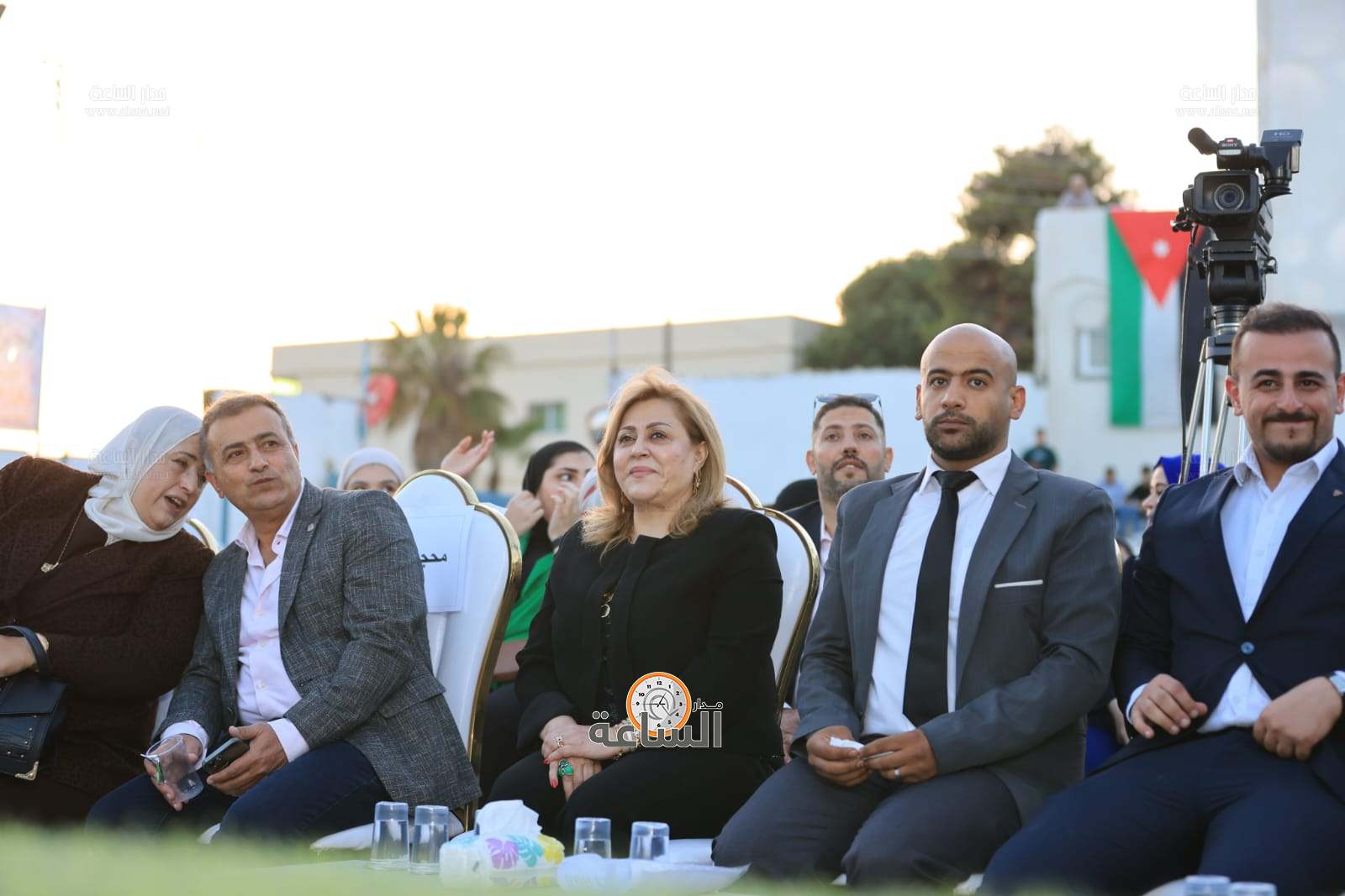 Madar Al-Saa Images 0.6990157491381299