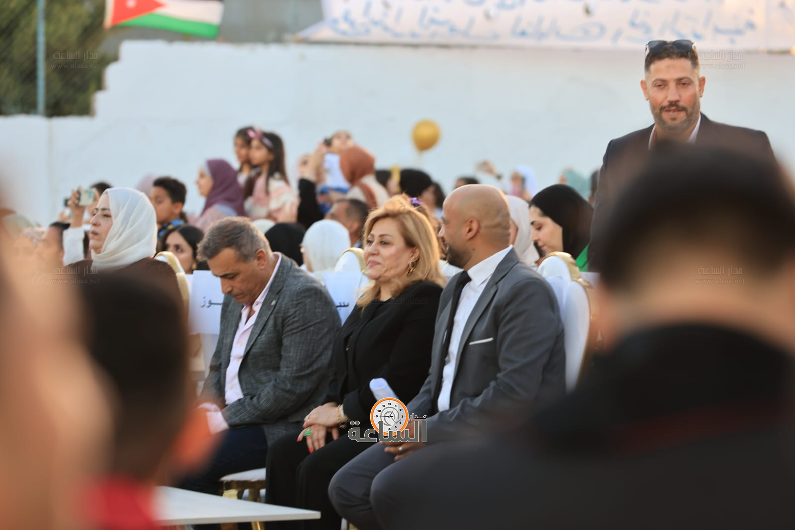 Madar Al-Saa Images 0.5964535048164648