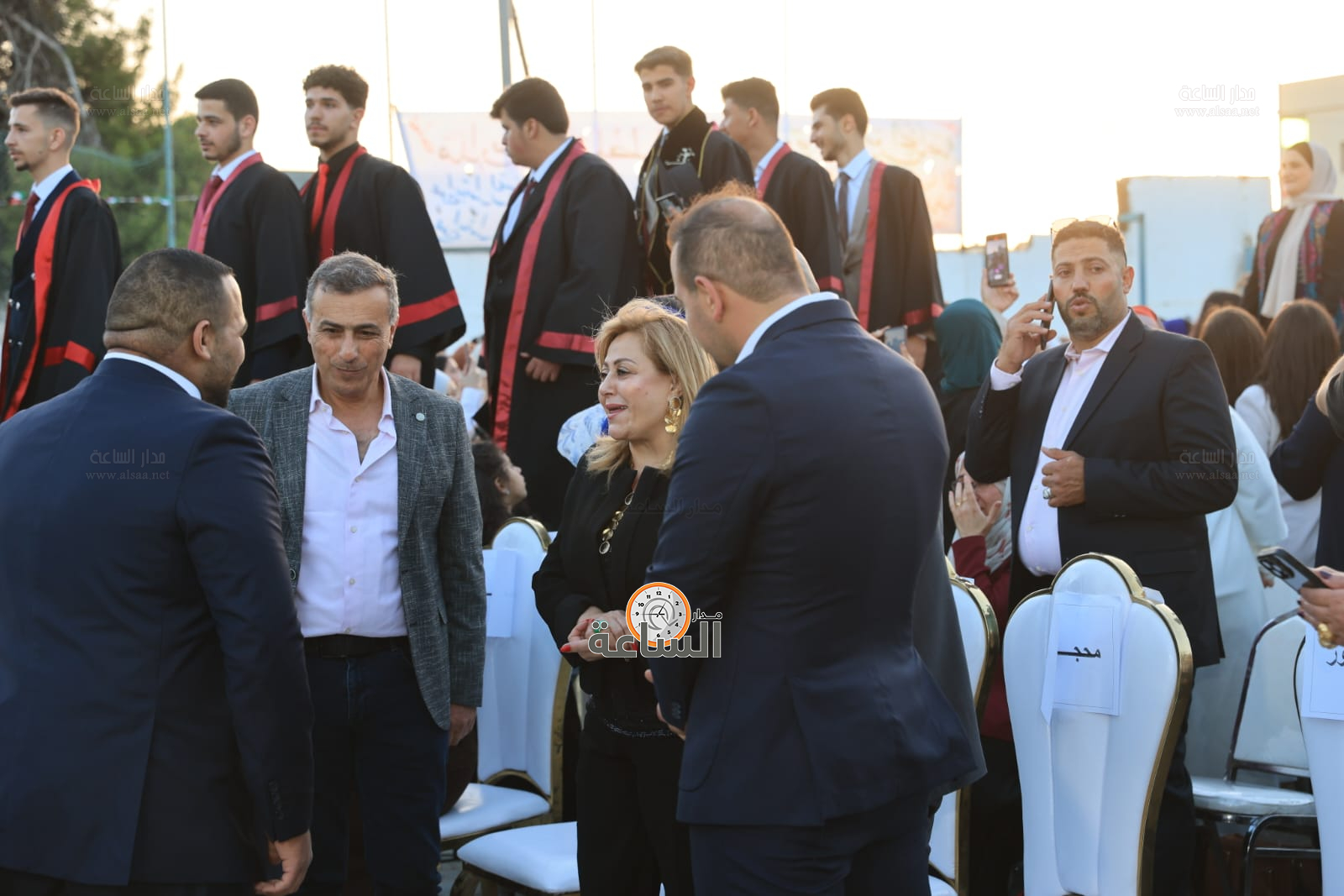 Madar Al-Saa Images 0.44024030042459217