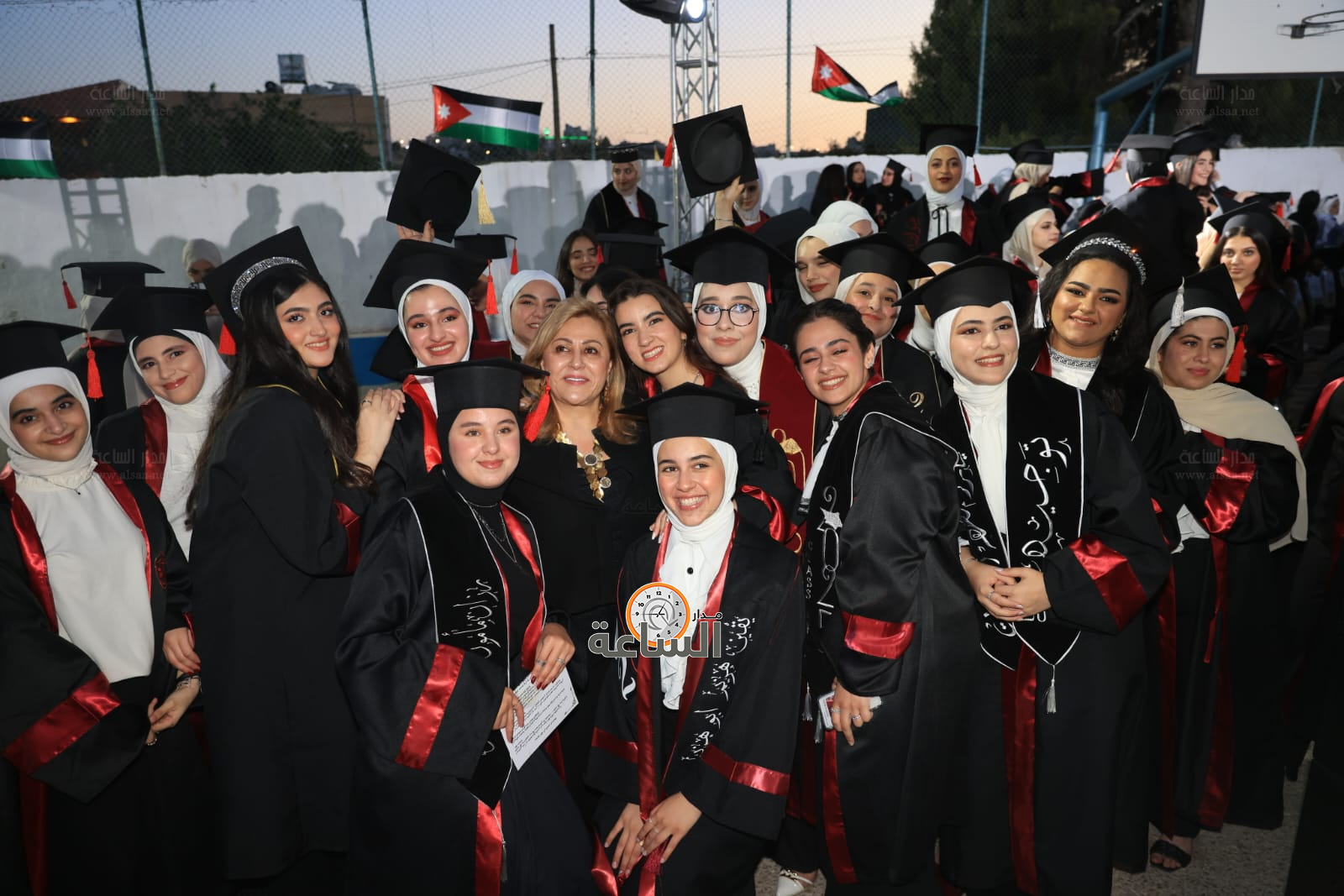 Madar Al-Saa Images 0.8181707276831234