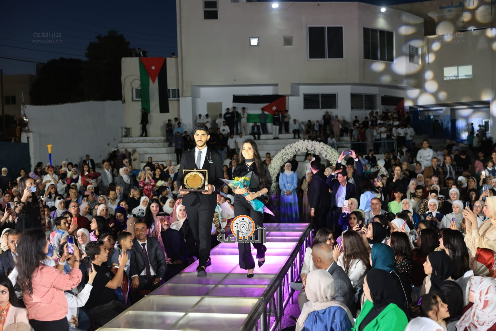 Madar Al-Saa Images 0.7952874623986891