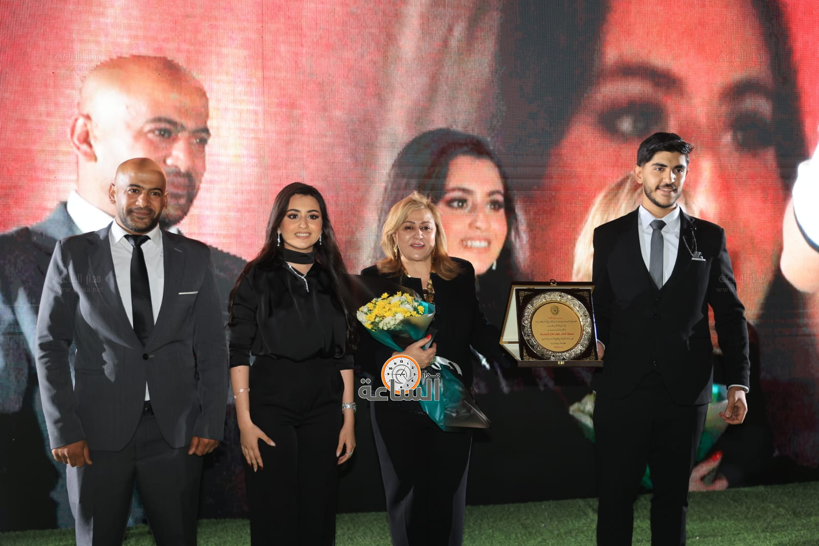 Madar Al-Saa Images 0.3619945342534485