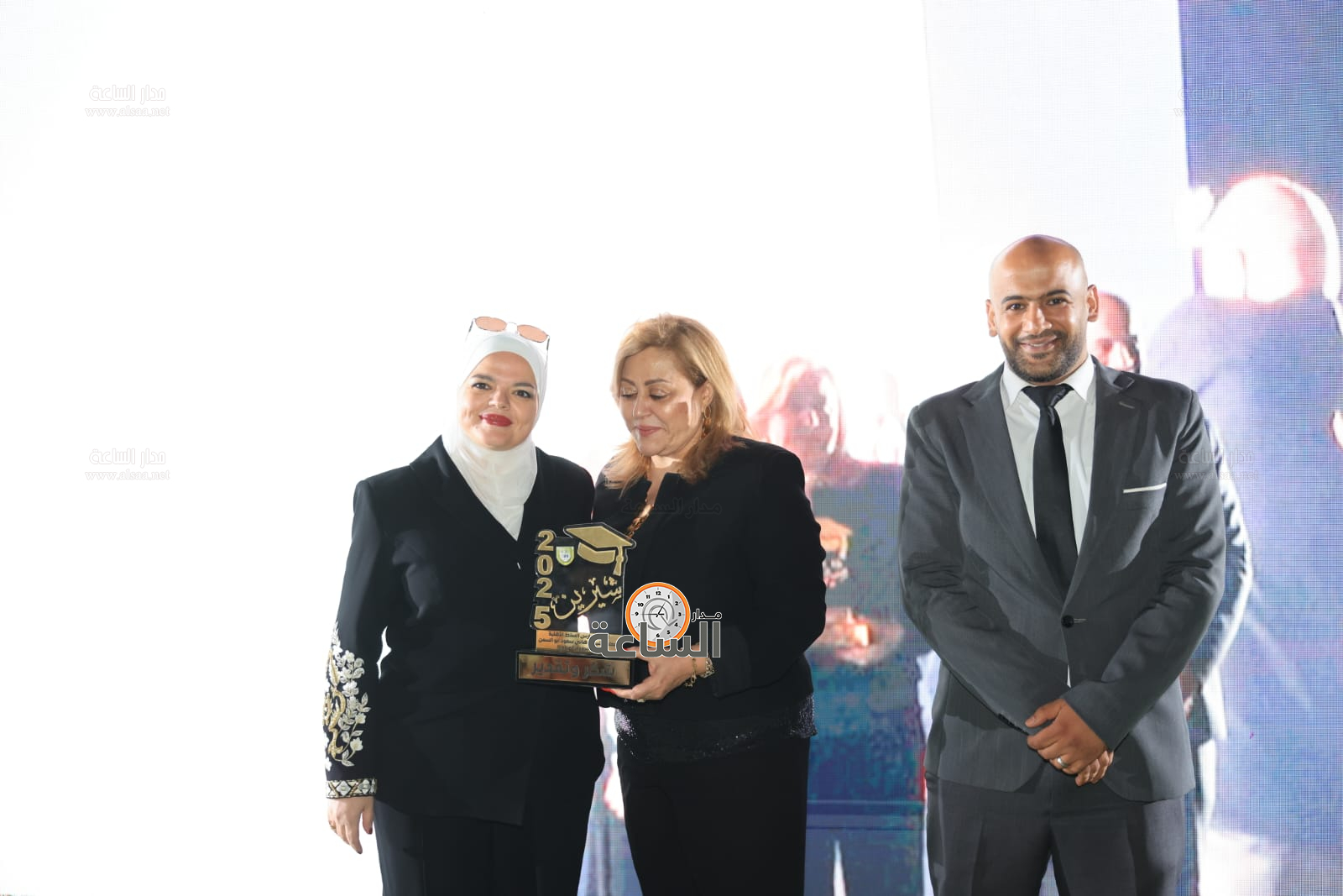 Madar Al-Saa Images 0.45415414712725477