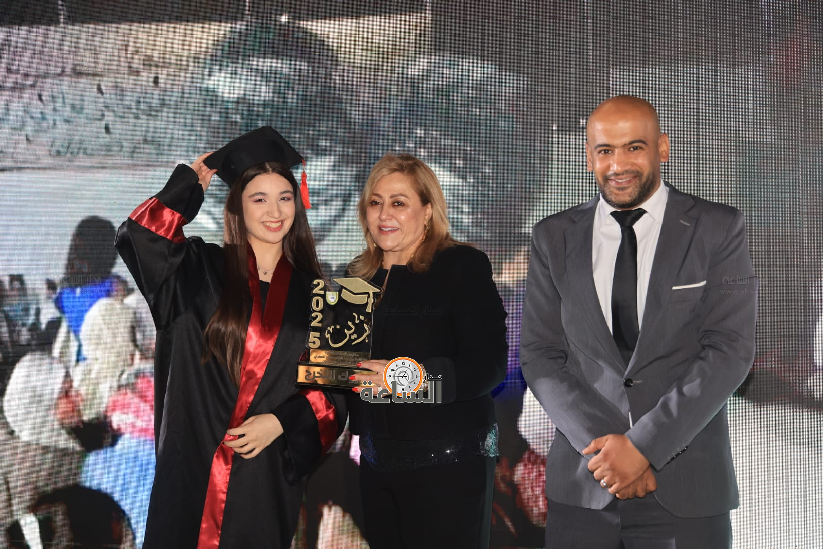 Madar Al-Saa Images 0.8176583612529948