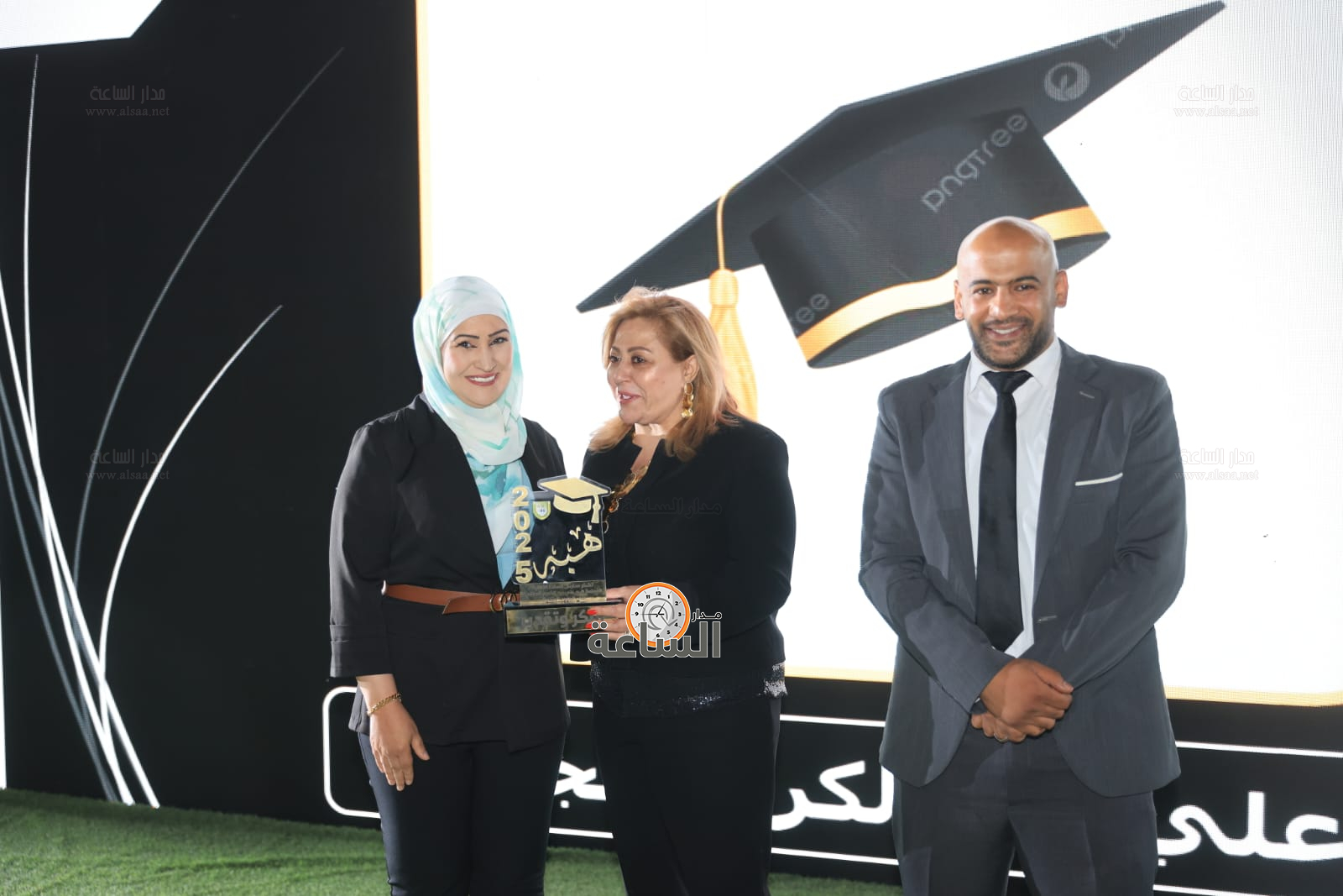 Madar Al-Saa Images 0.15466610129795288