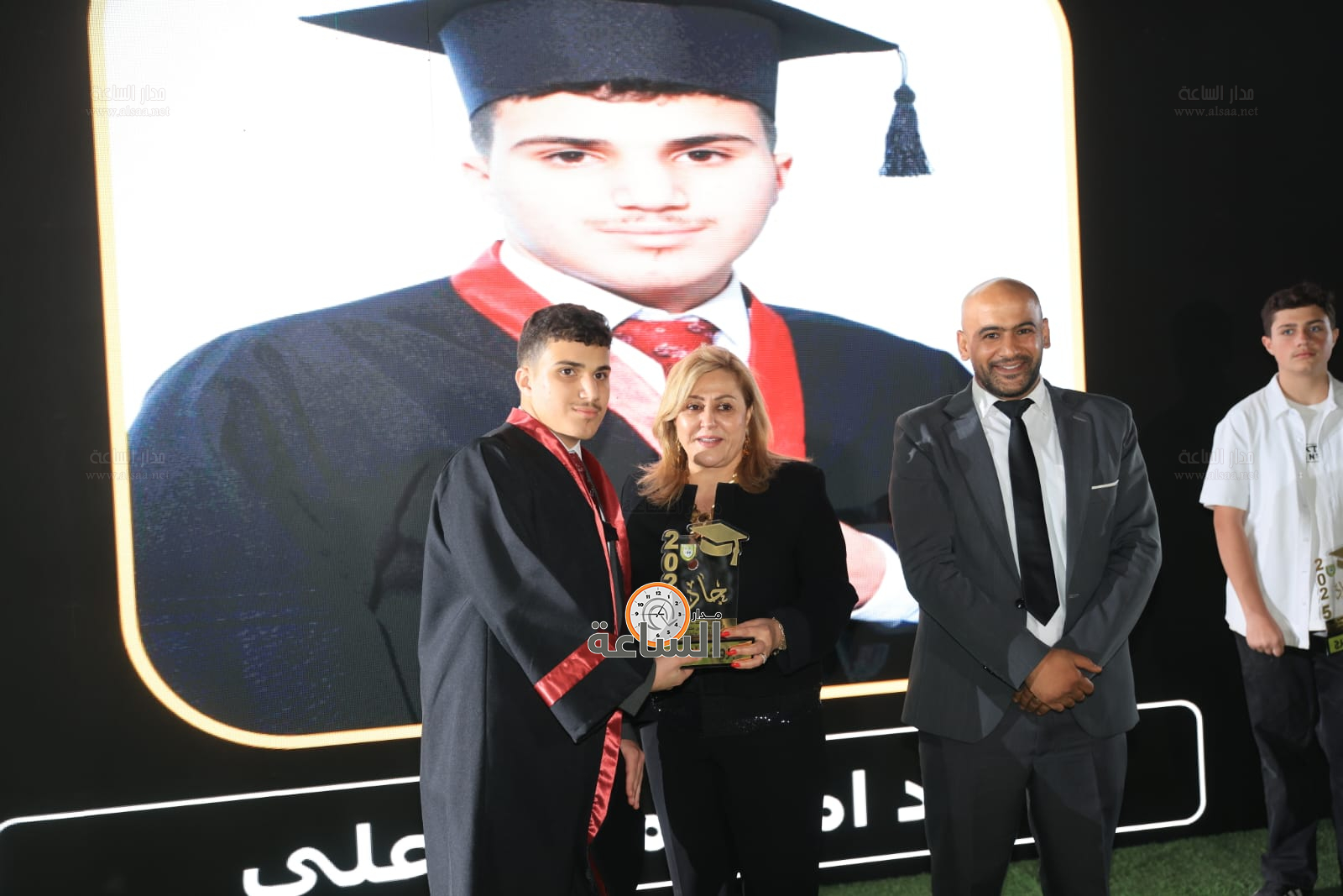 Madar Al-Saa Images 0.6834027411471406