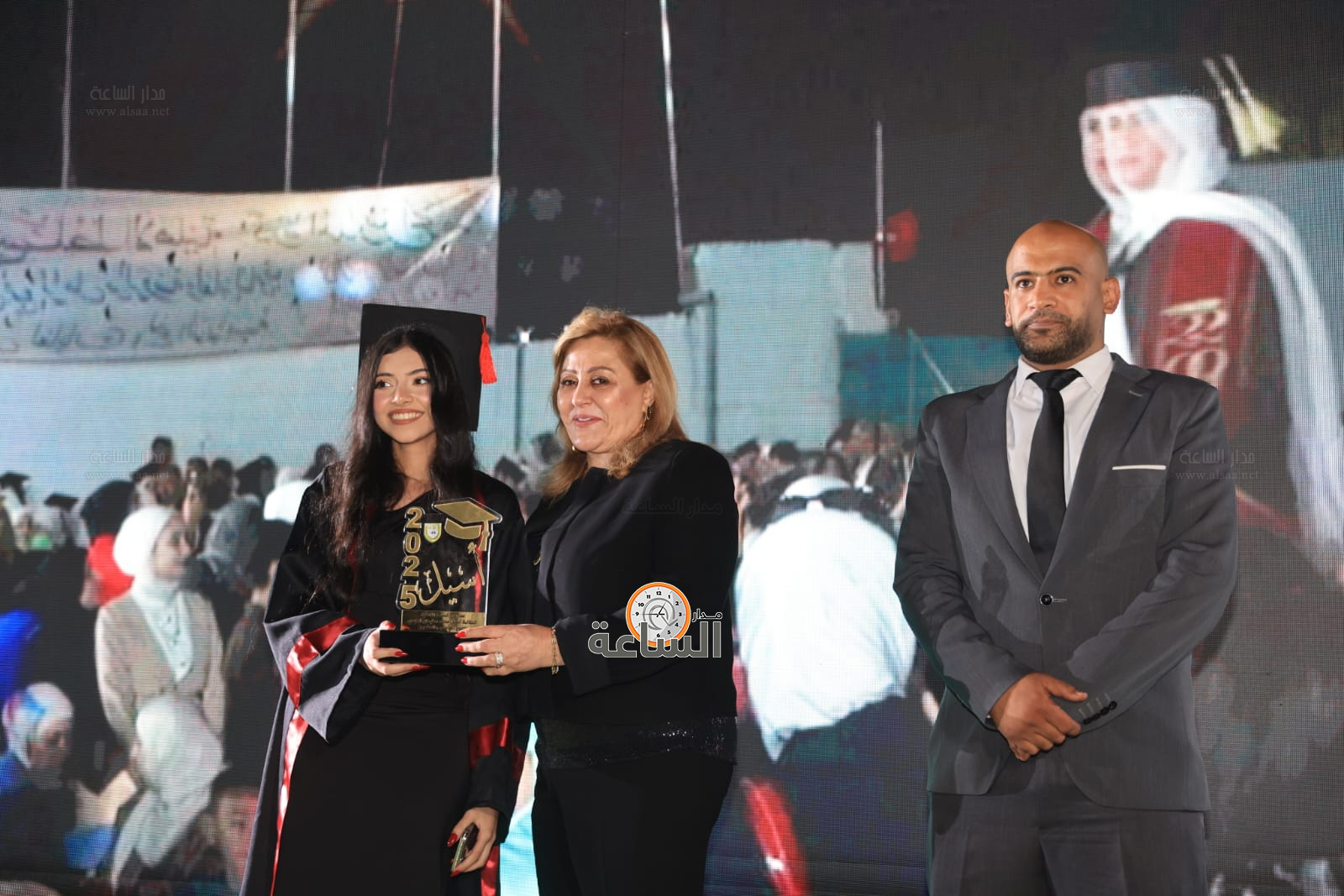 Madar Al-Saa Images 0.9151626083708015