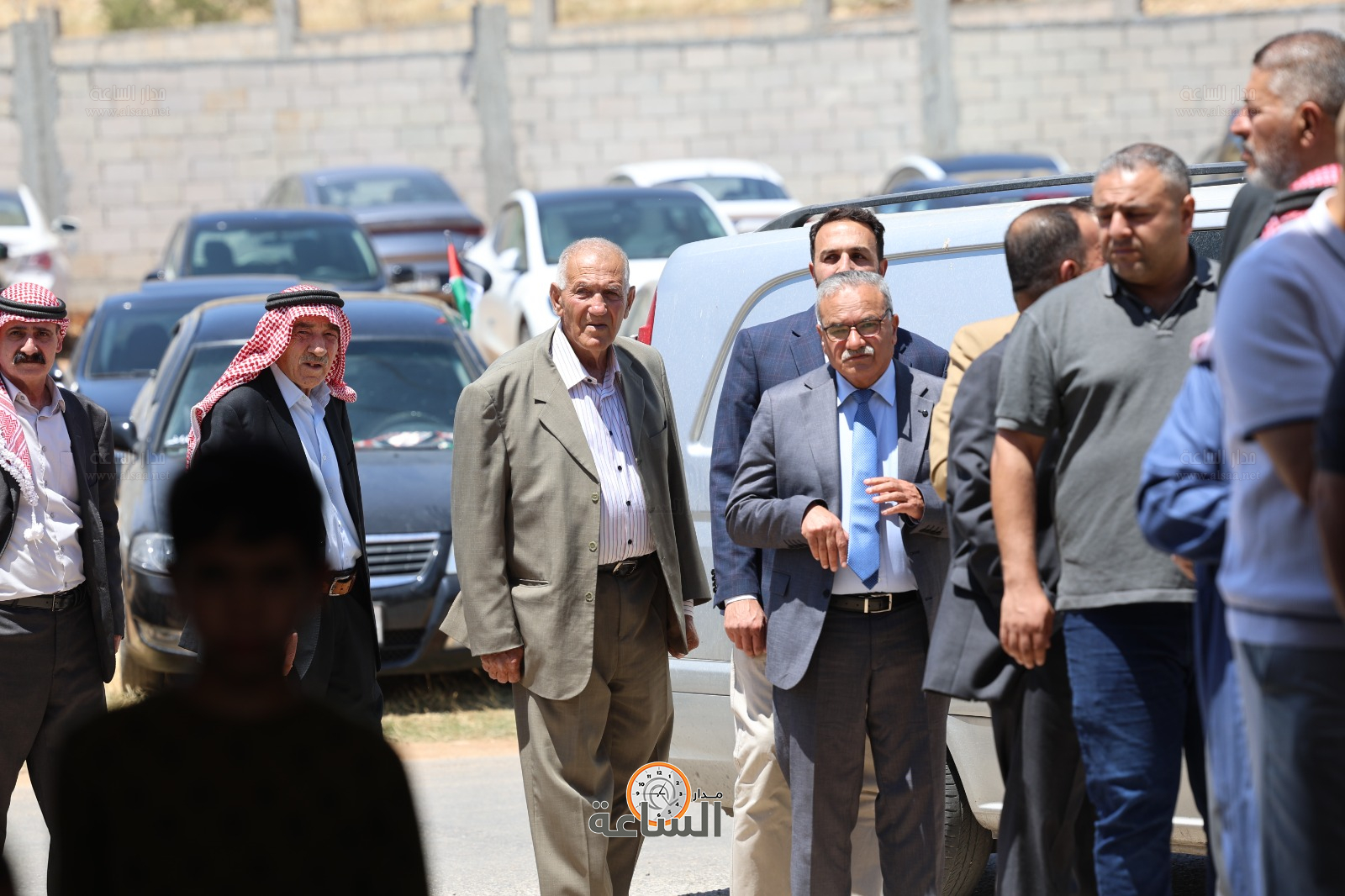 Madar Al-Saa Images 0.9684918120405558