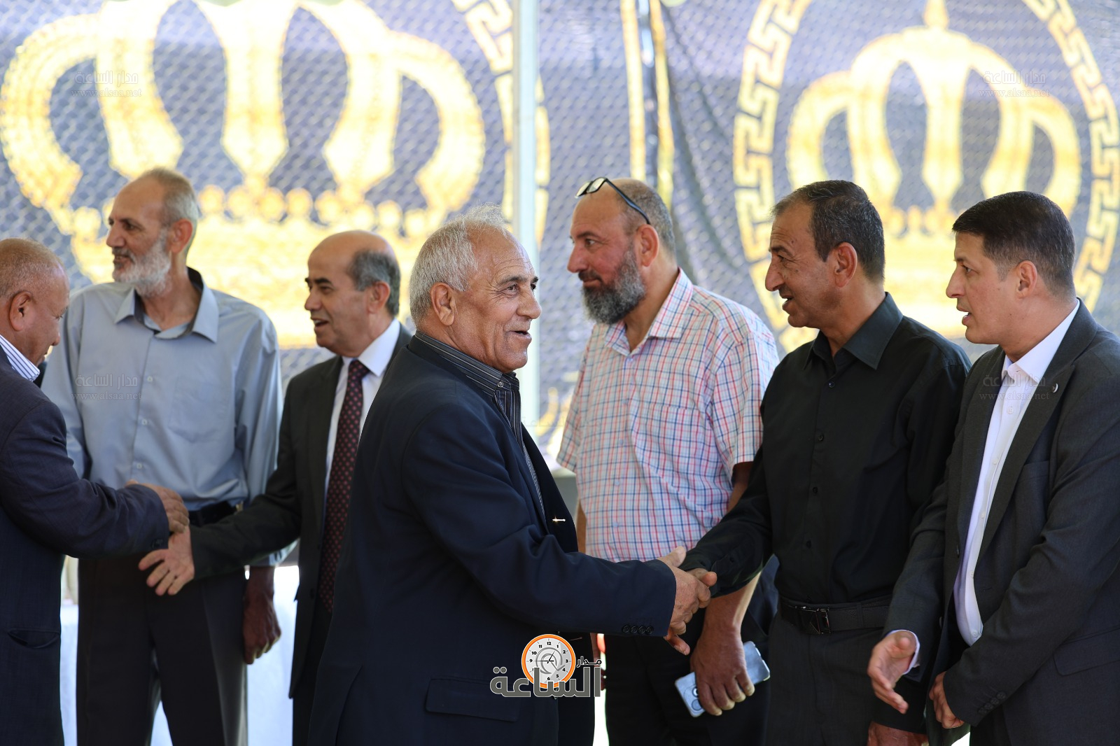 Madar Al-Saa Images 0.13595678175868942