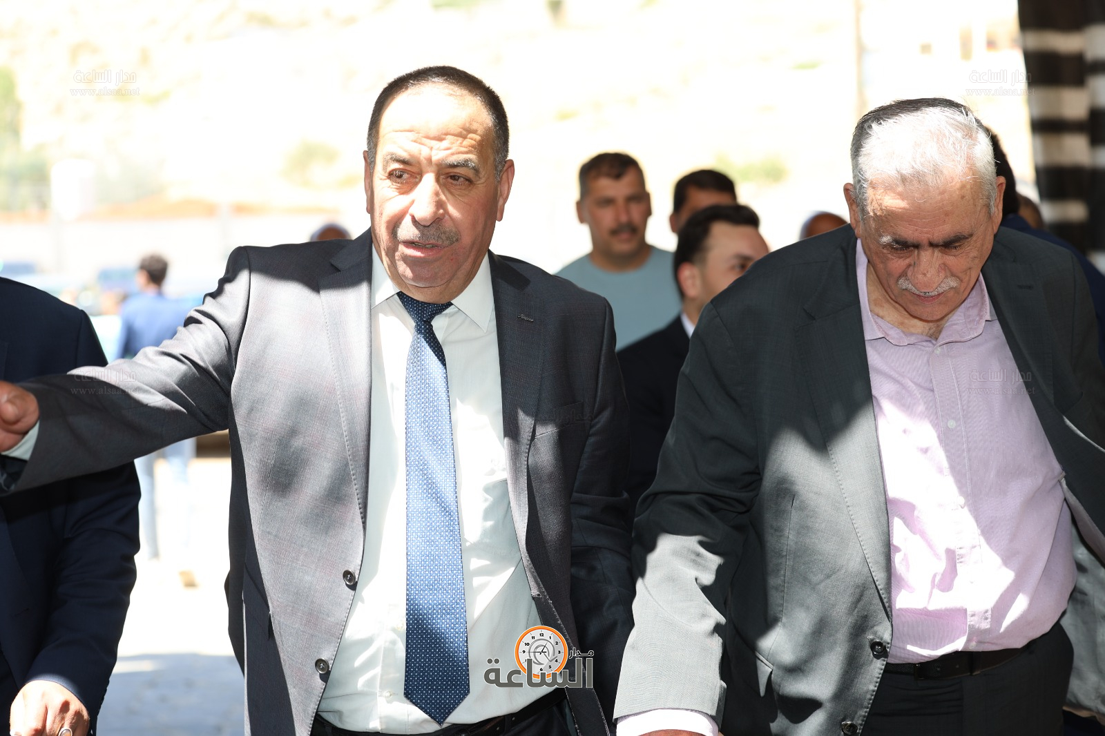 Madar Al-Saa Images 0.6012850204543759