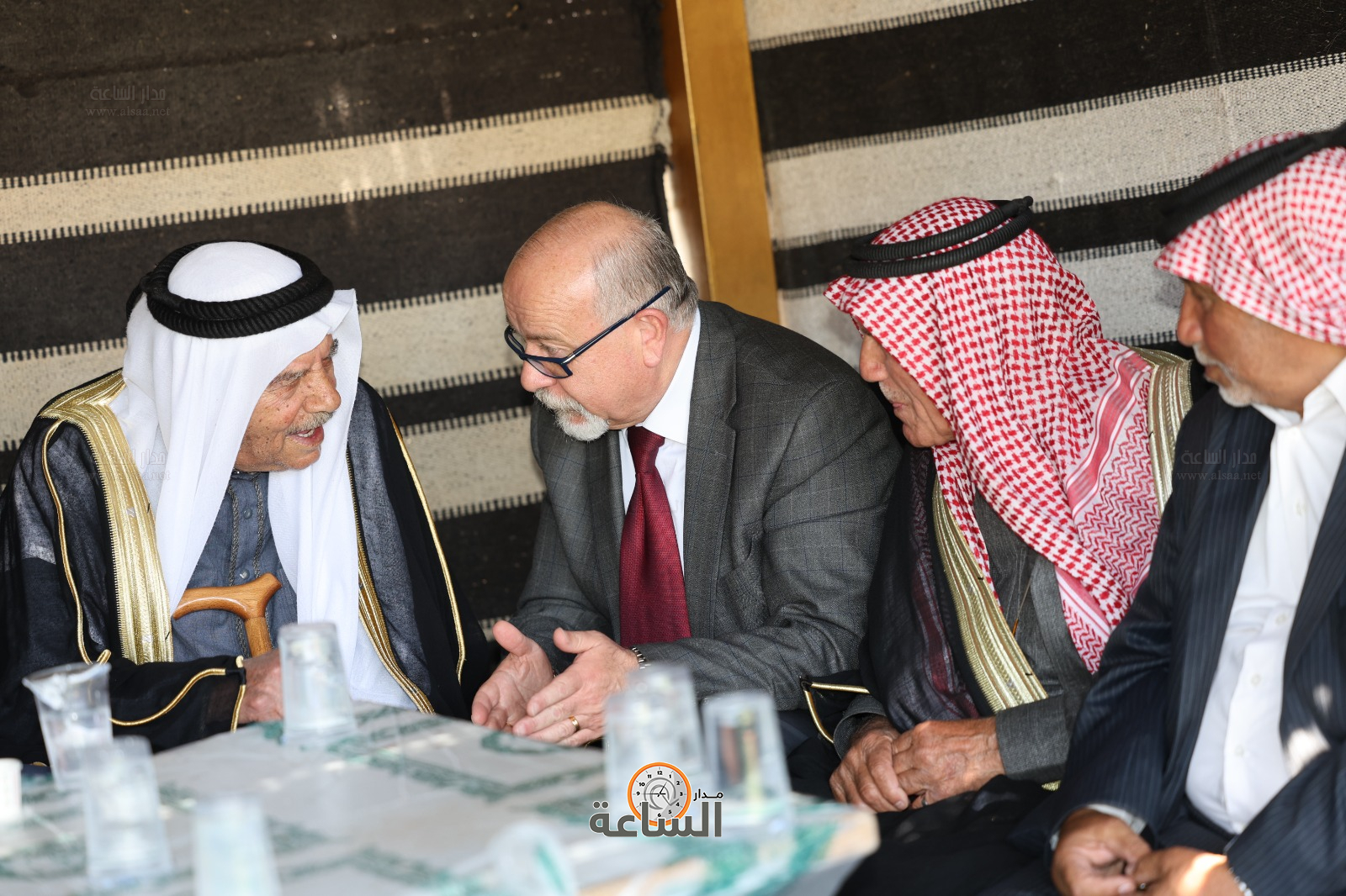 Madar Al-Saa Images 0.8480331391825712