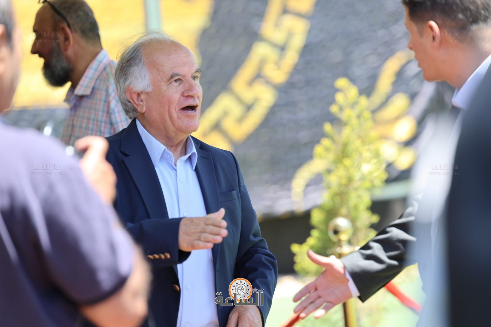 Madar Al-Saa Images 0.9055720860315989