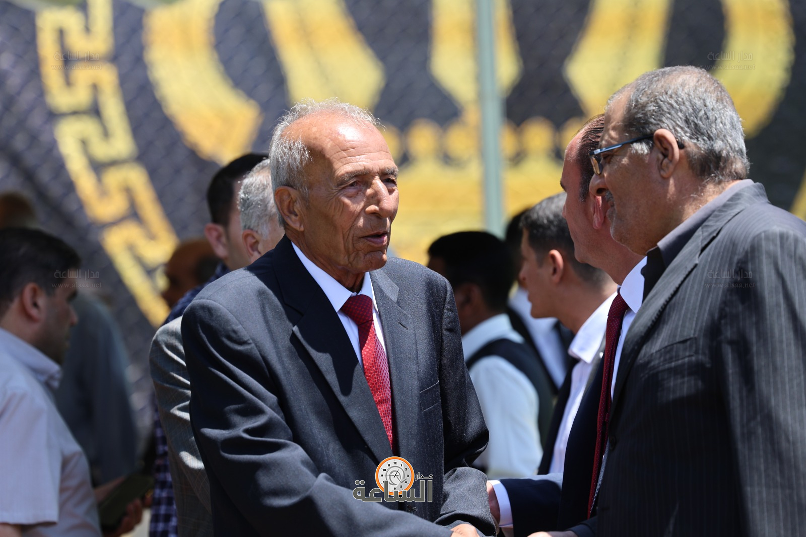 Madar Al-Saa Images 0.7003982705094377