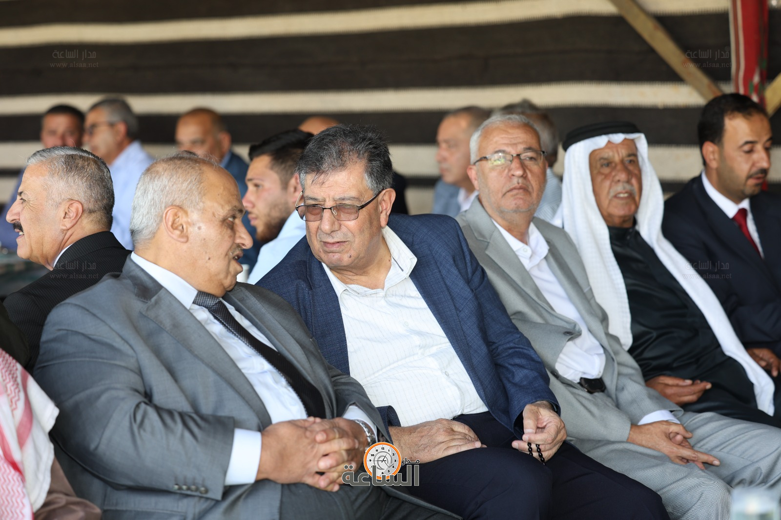 Madar Al-Saa Images 0.4217790763354604