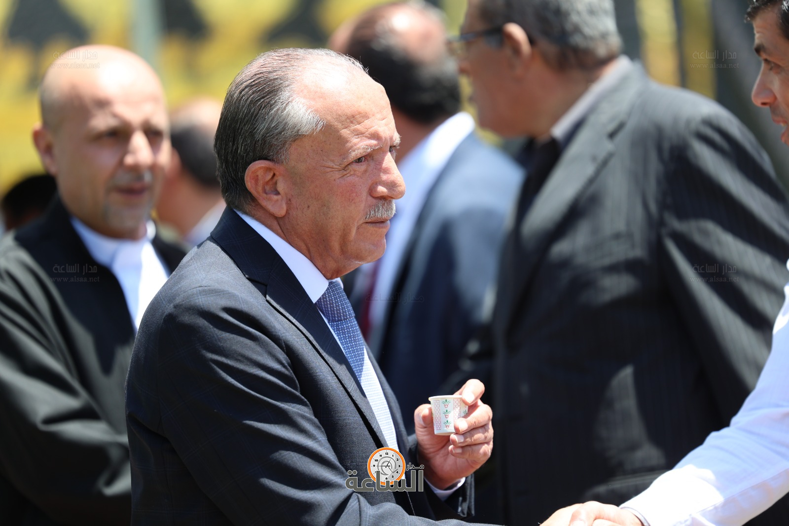 Madar Al-Saa Images 0.5561305529825799