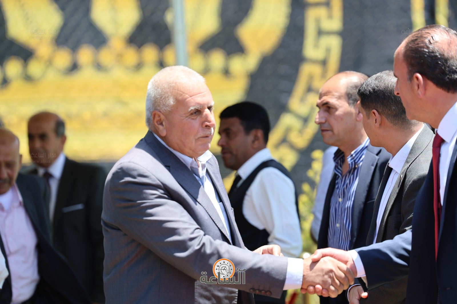 Madar Al-Saa Images 0.557425141529126